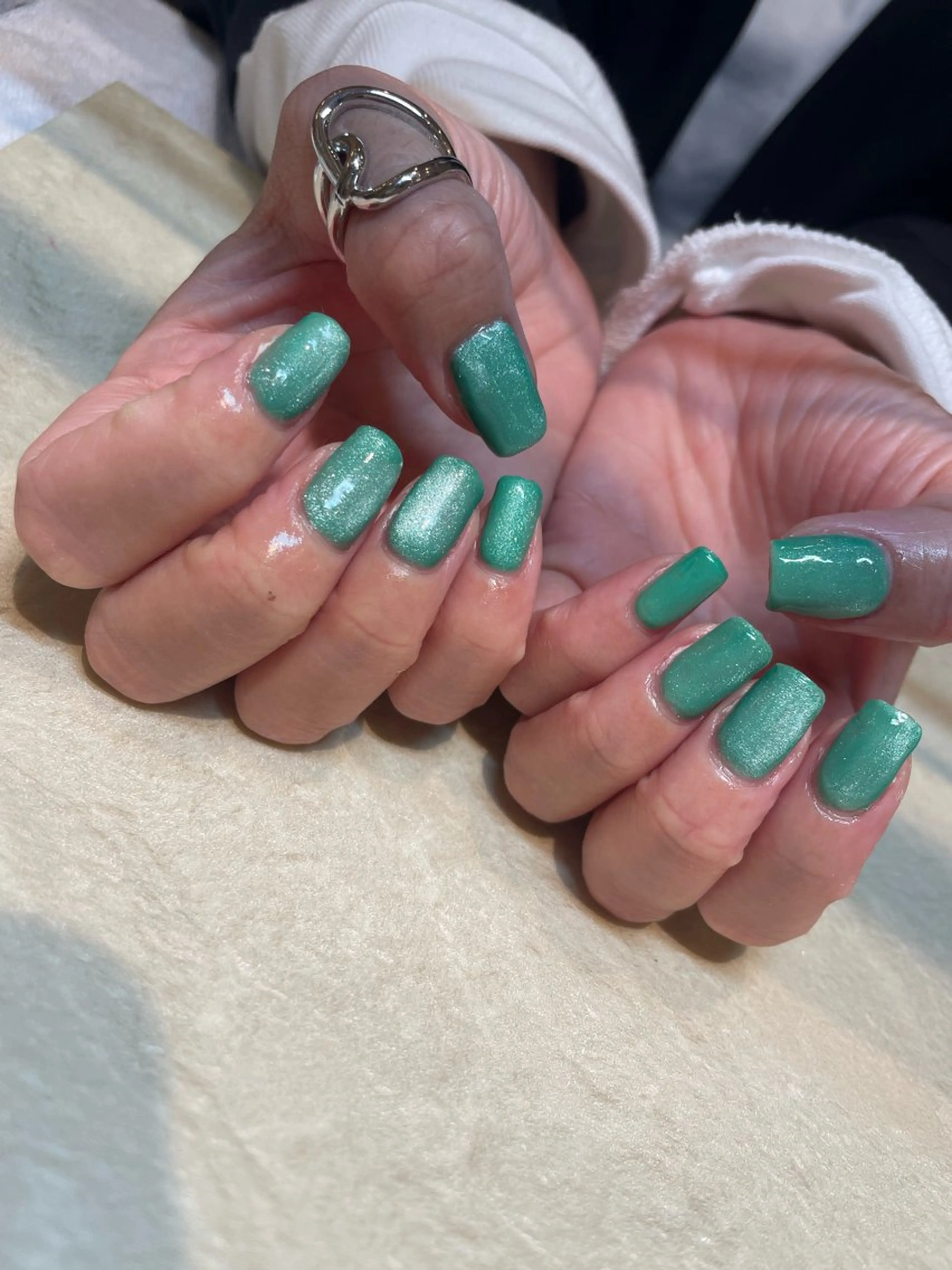 ネイル マグネットネイル elfin Saeのネイルデザイン