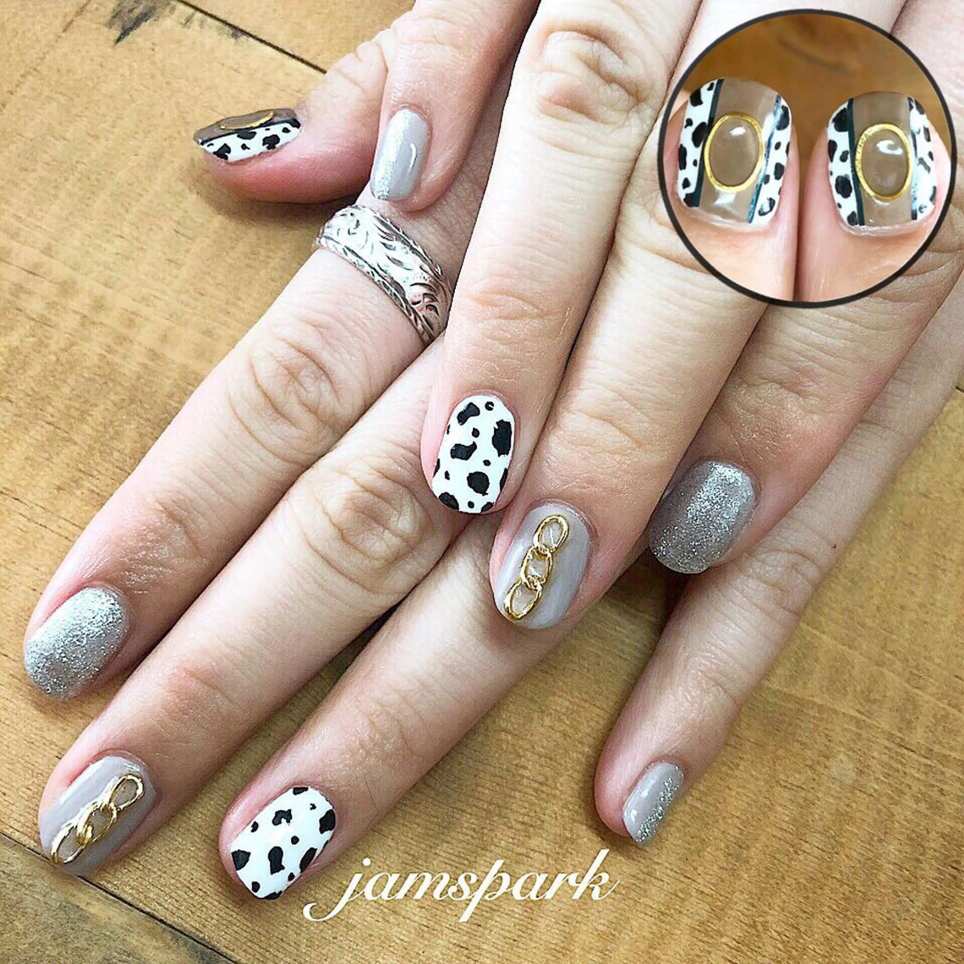 ネイル ハロウィン ラメ(グリッター) jamspark ✨のネイルデザイン