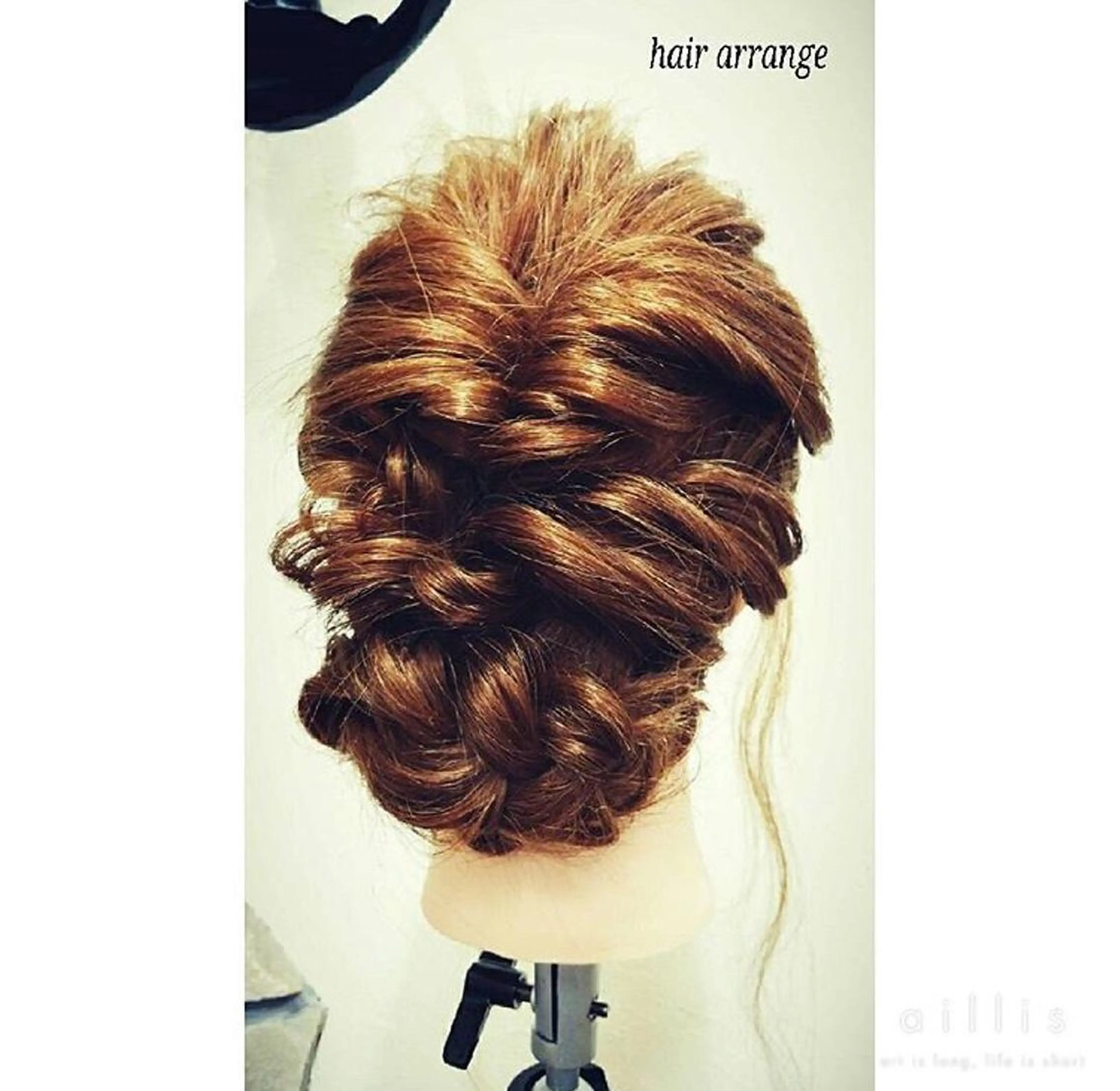 ヘアアレンジ _WHITE高槻所属・_WHITE高槻店 yusukeのヘアスタイル