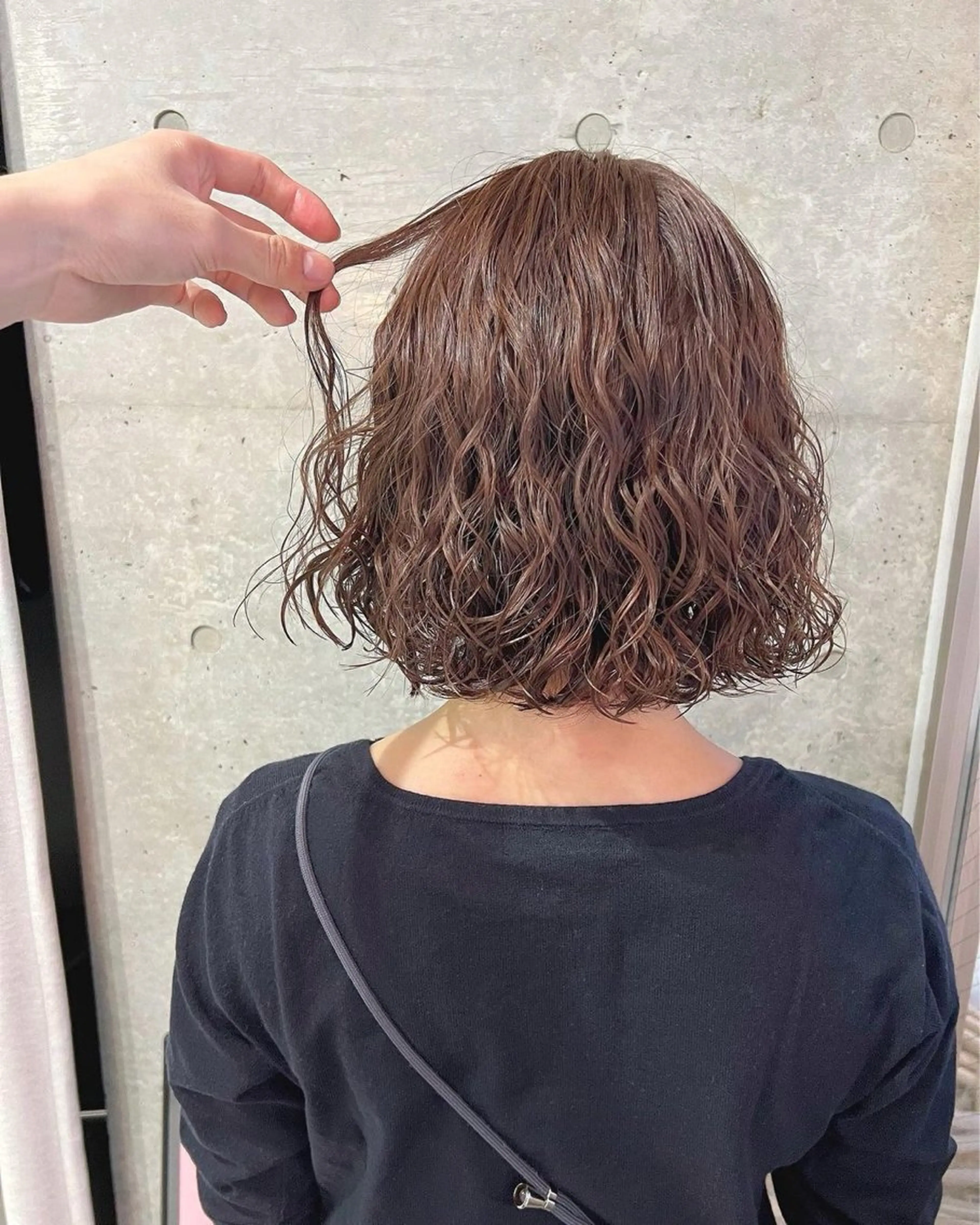 ショート カラー パーマ ブラウンカラー ボブ 森山 陽菜のヘアスタイル