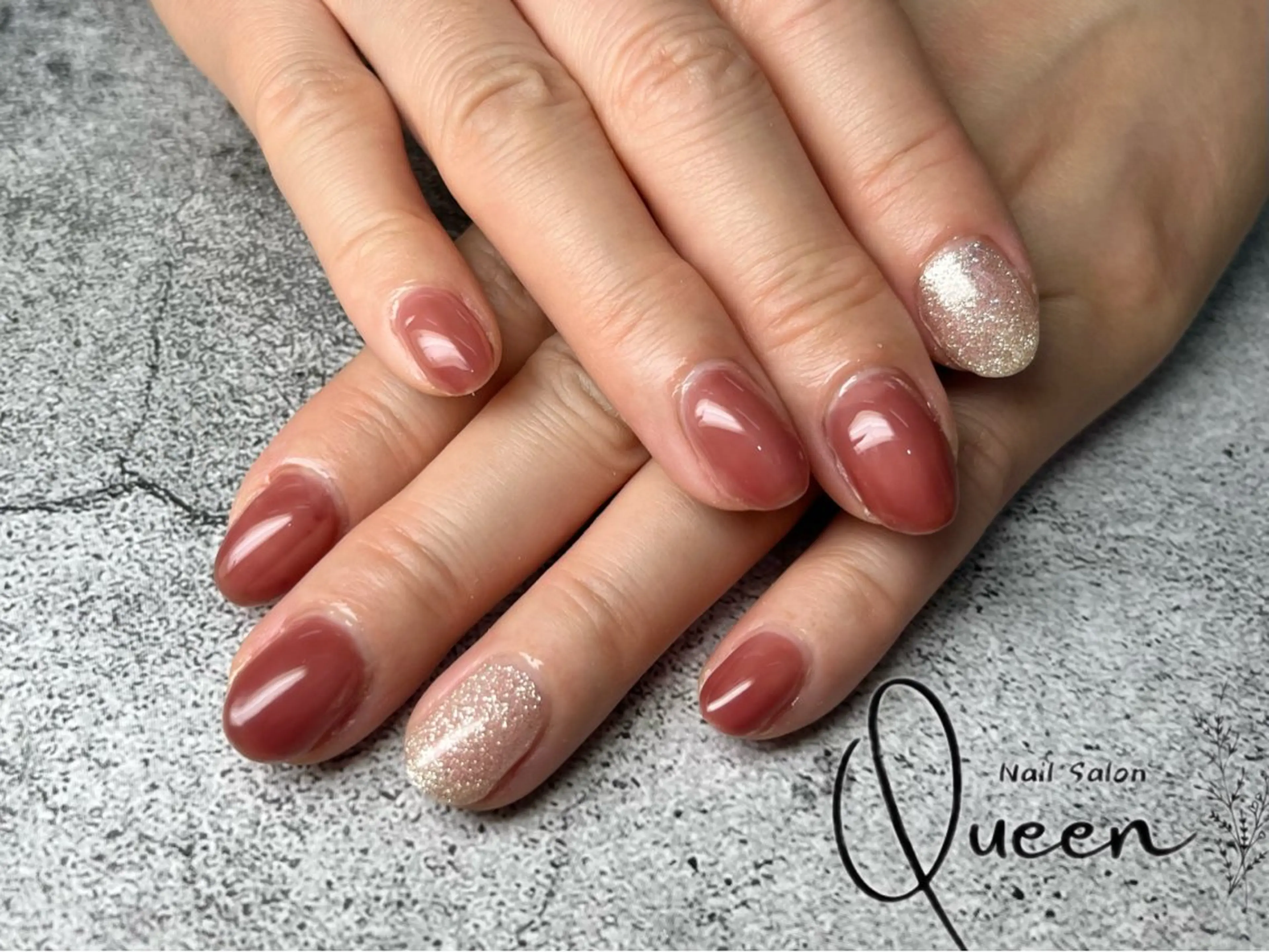 ネイル ハンドネイル Queen nail 北堀江 ASUKAのネイルデザイン