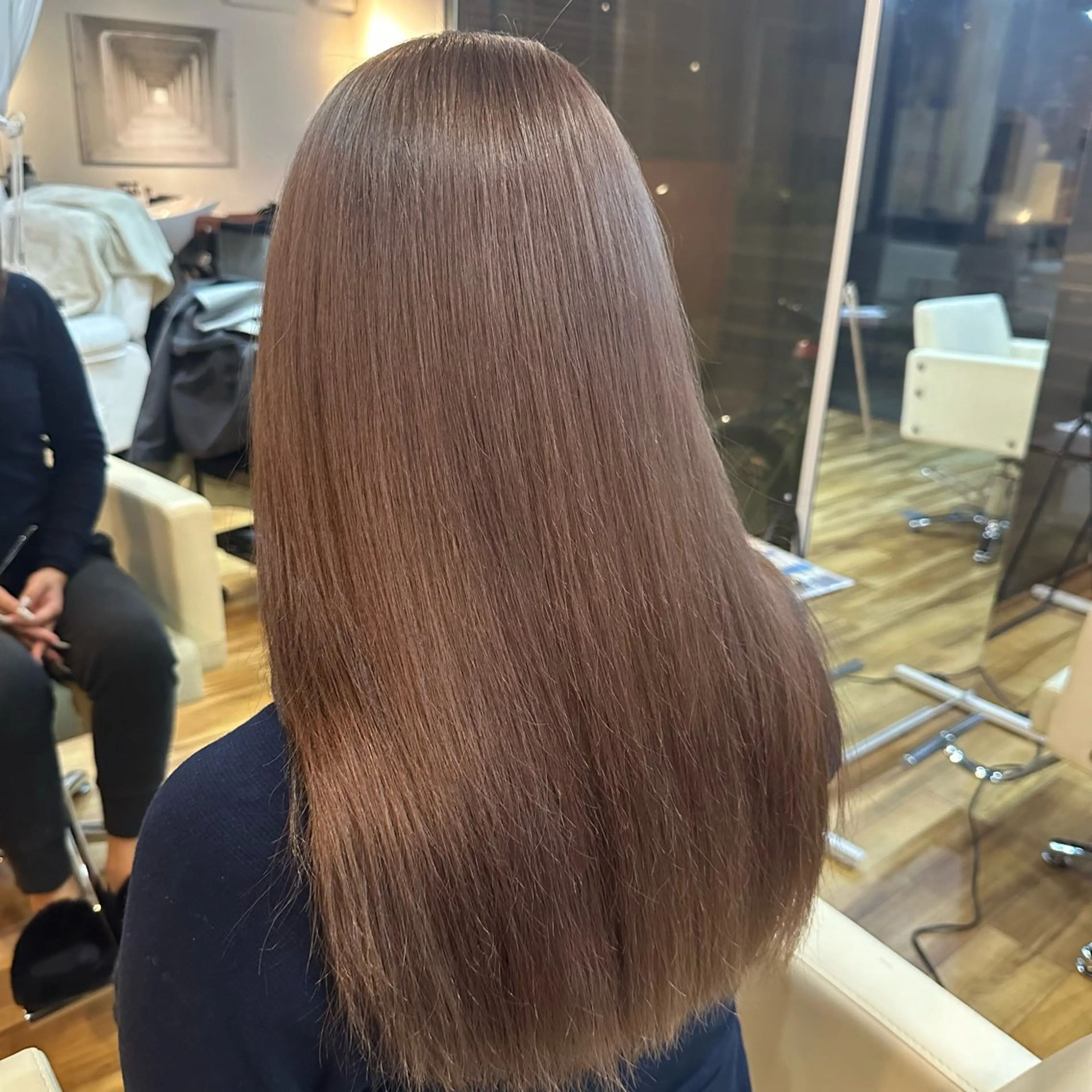 カラー ベージュカラー ブリーチ ブラウンカラー ヘアカラー 大原 正寛のヘアスタイル