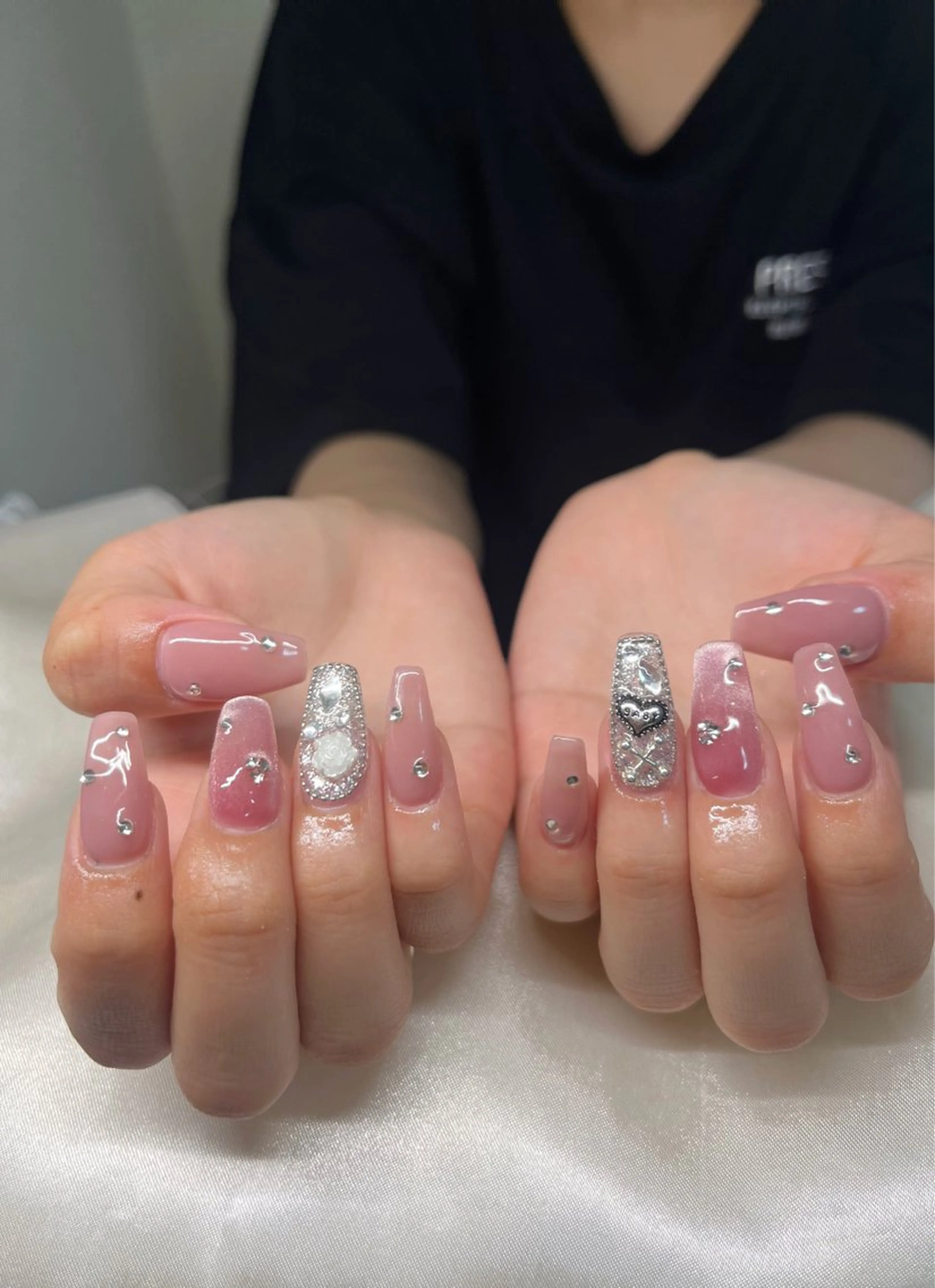 ネイル ハンドネイル Rose Ana.Chuoのネイルデザイン