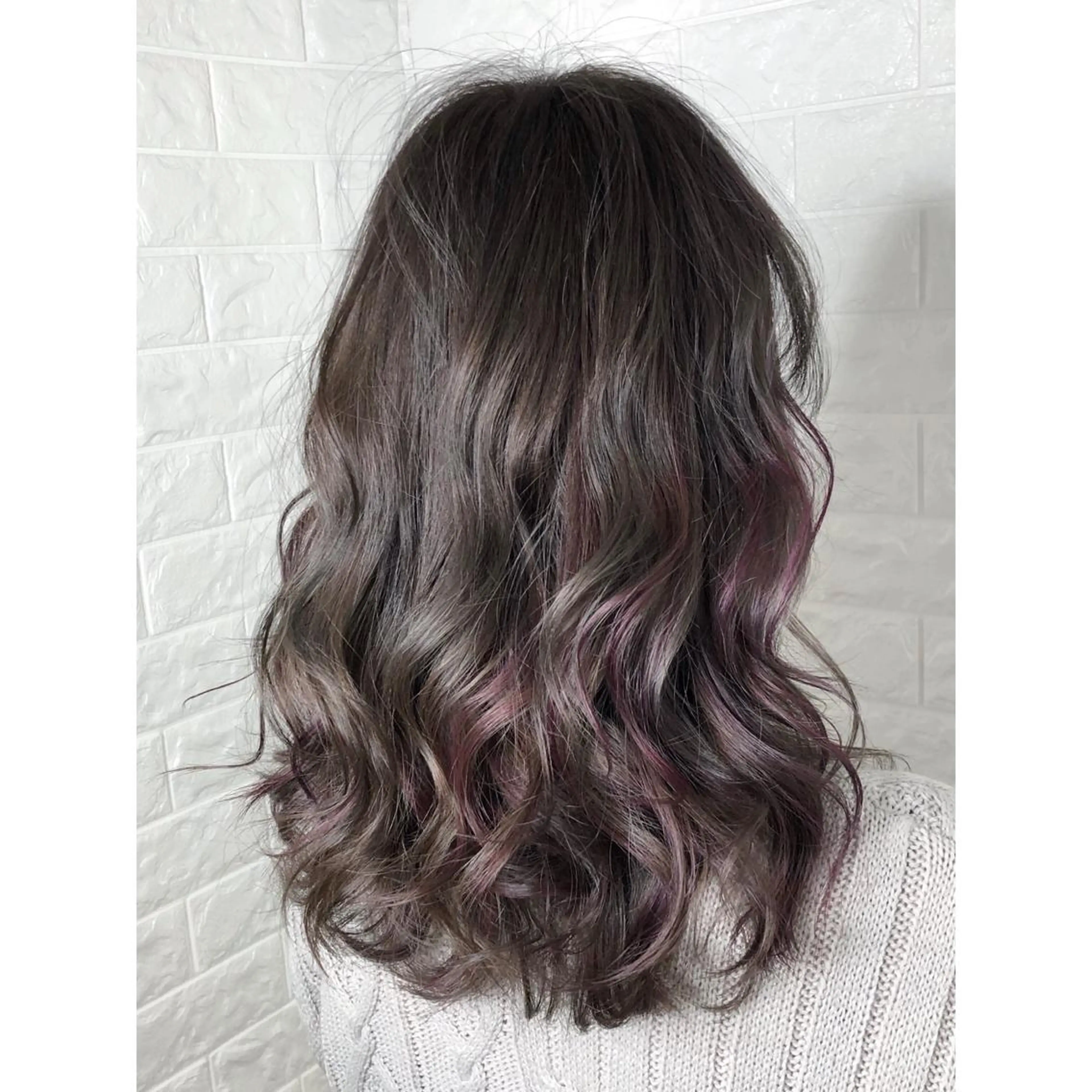 ミディアム カラー バレイヤージュ グレージュ ピンクカラー ユニコーンカラー 外国人風カラー KIZU 髪質改善 オカルト怪談のヘアスタイル