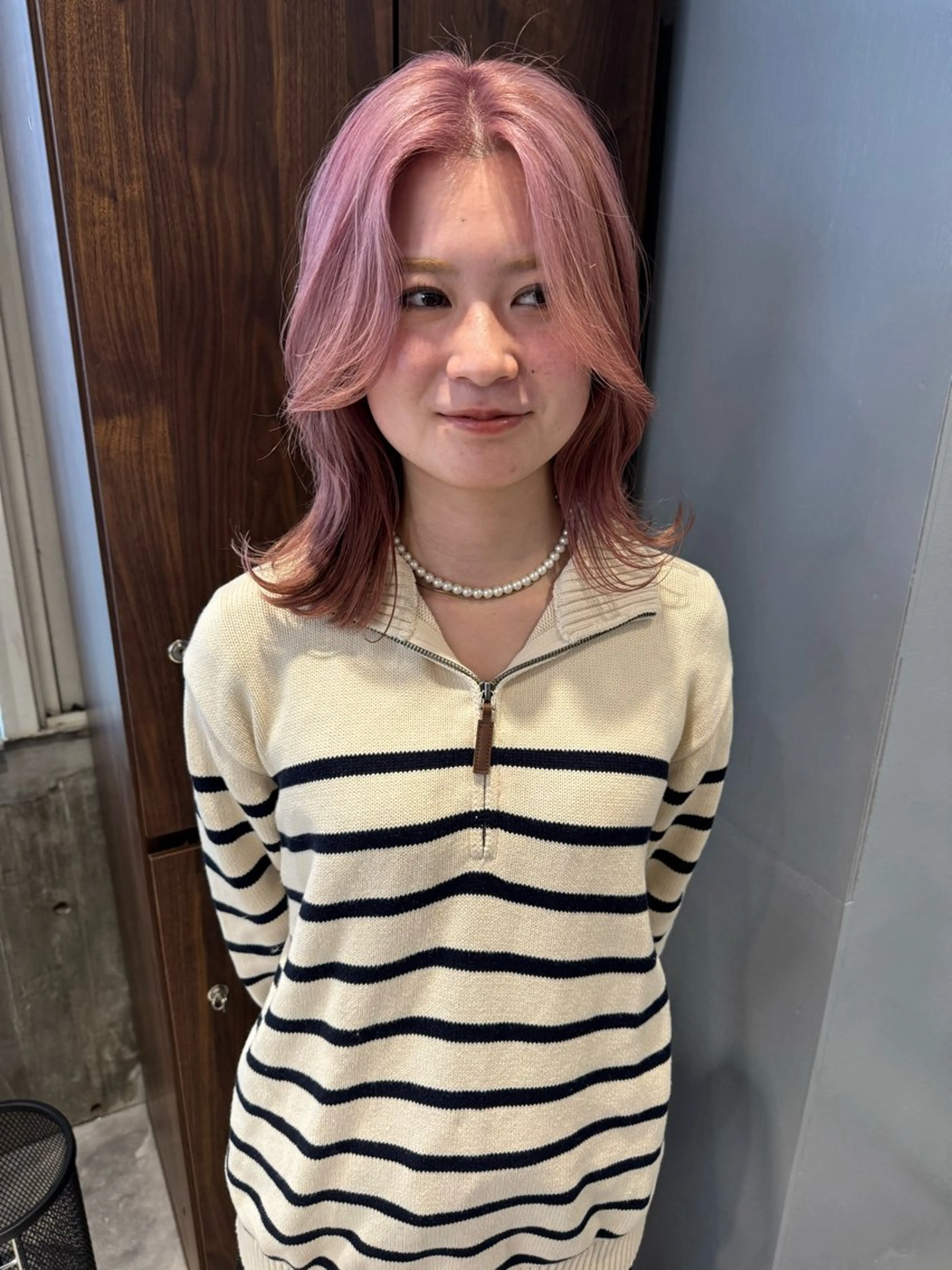 ミディアム カラー ブリーチ ピンクカラー カット ヘアカラー 画 kirikaのヘアスタイル