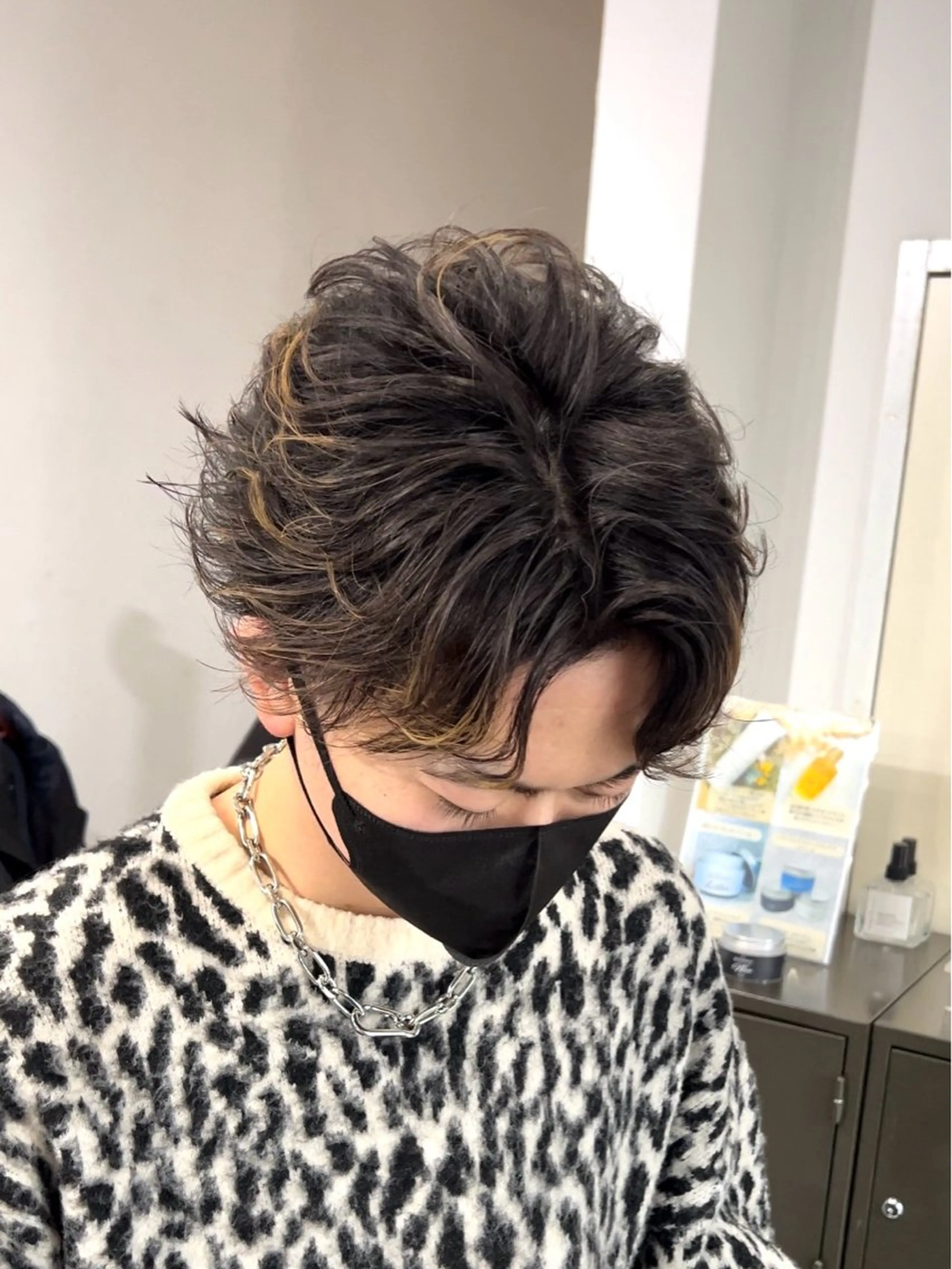ショート パーマ ヘアアレンジ メンズ フェザーパーマ メンズパーマ カット パーマ トリートメント ヘアセット 飛田 楓信のヘアスタイル