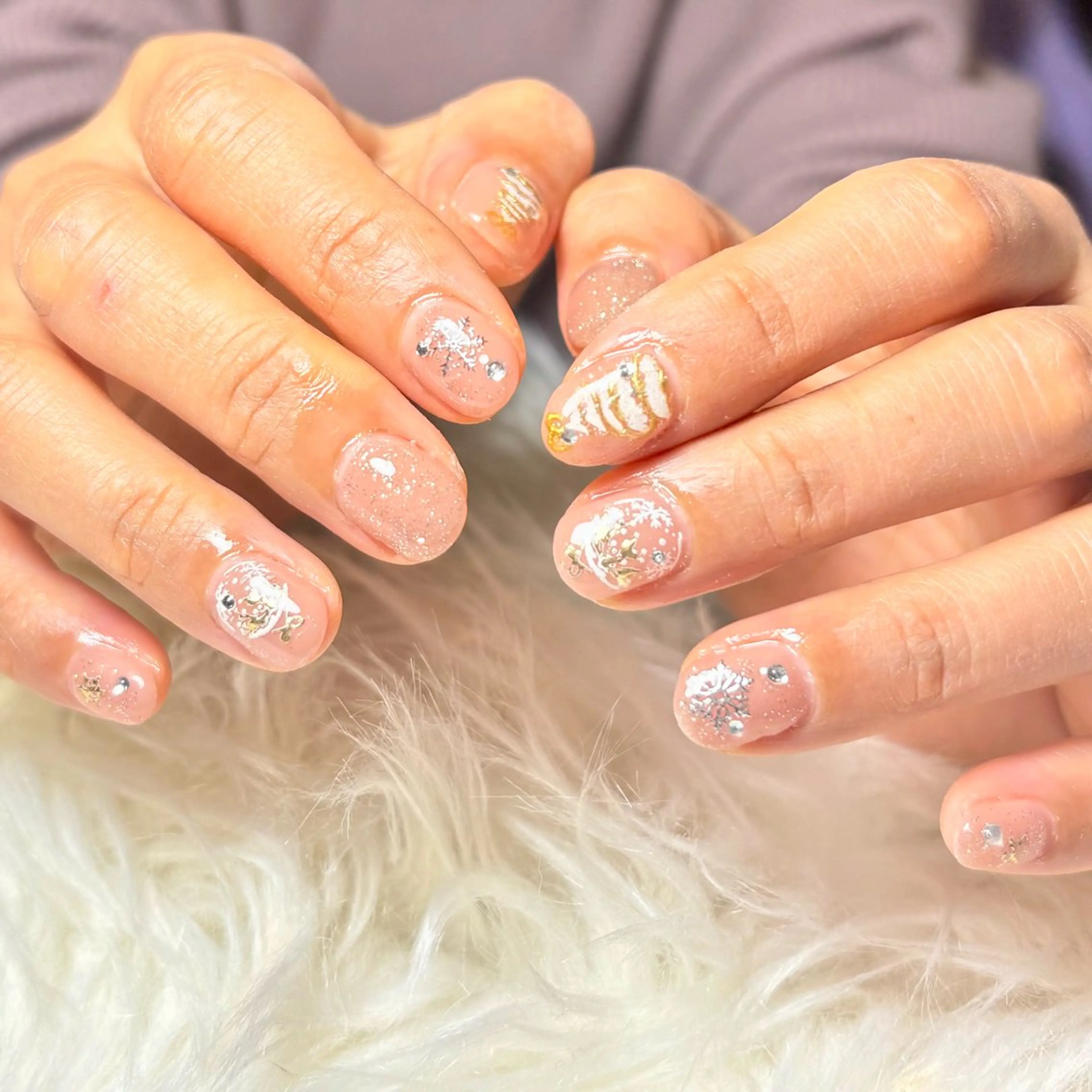 ネイル ハンドネイル ハンドケア hohomi .のネイルデザイン