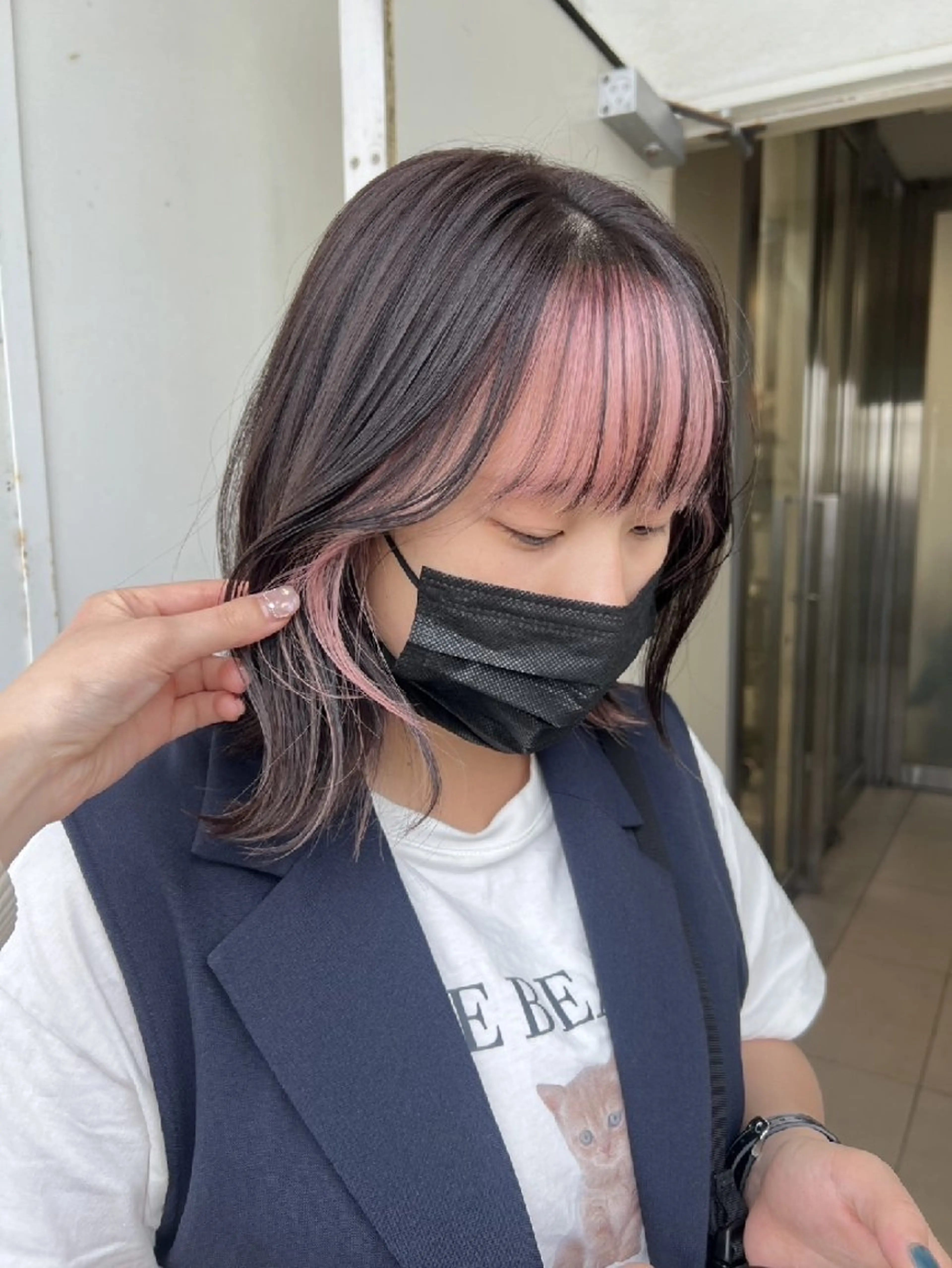 ミディアム カラー ブリーチ ダブルカラー グレージュ インナーカラー ブリーチなしカラー ヘアカラー mood hair salonのヘアスタイル