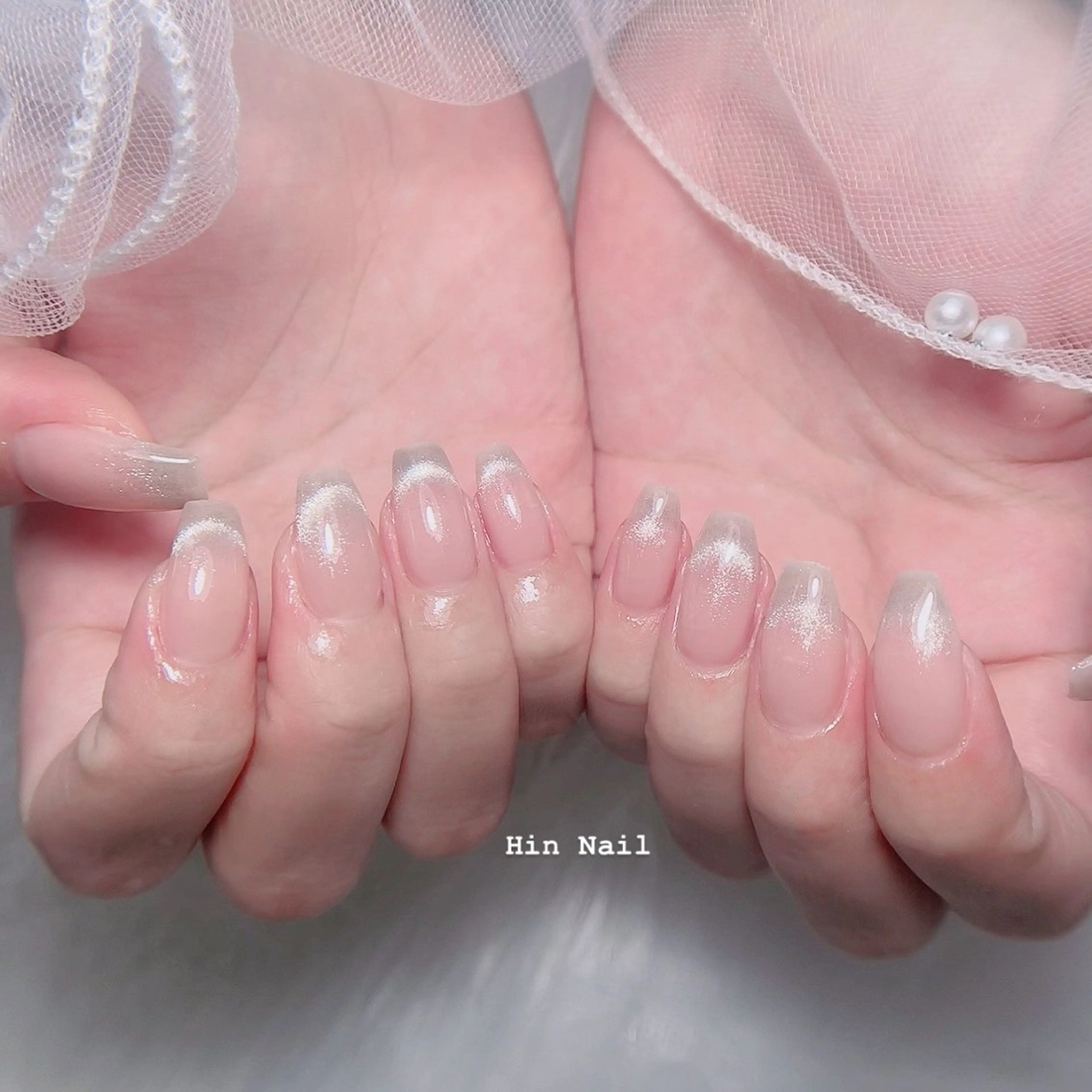 ネイル フレンチネイル マグネットネイル マグネットフレンチ ハンドネイル HIN NAILのネイルデザイン