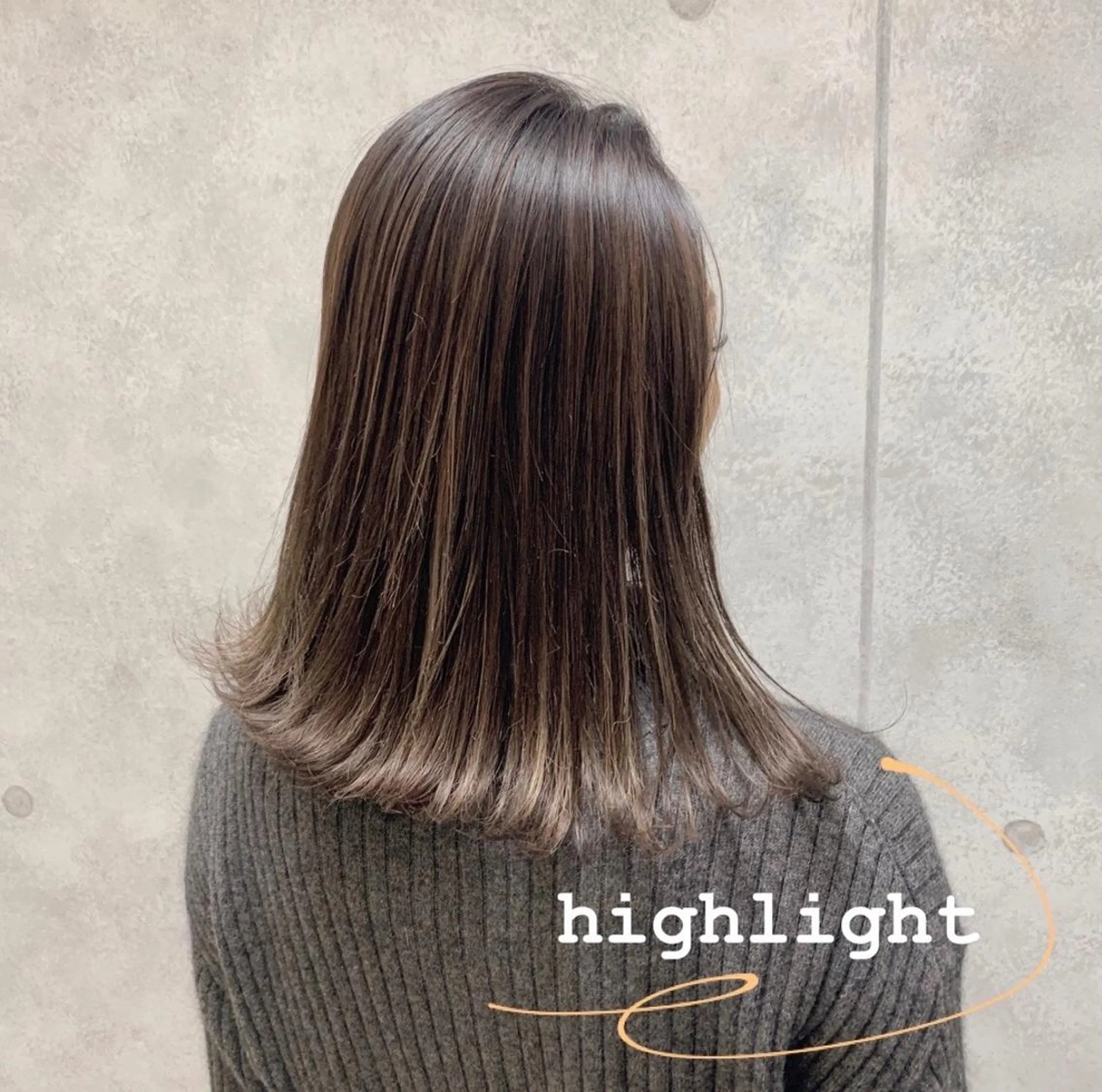 ミディアム 【Luis なんば】のヘアスタイル