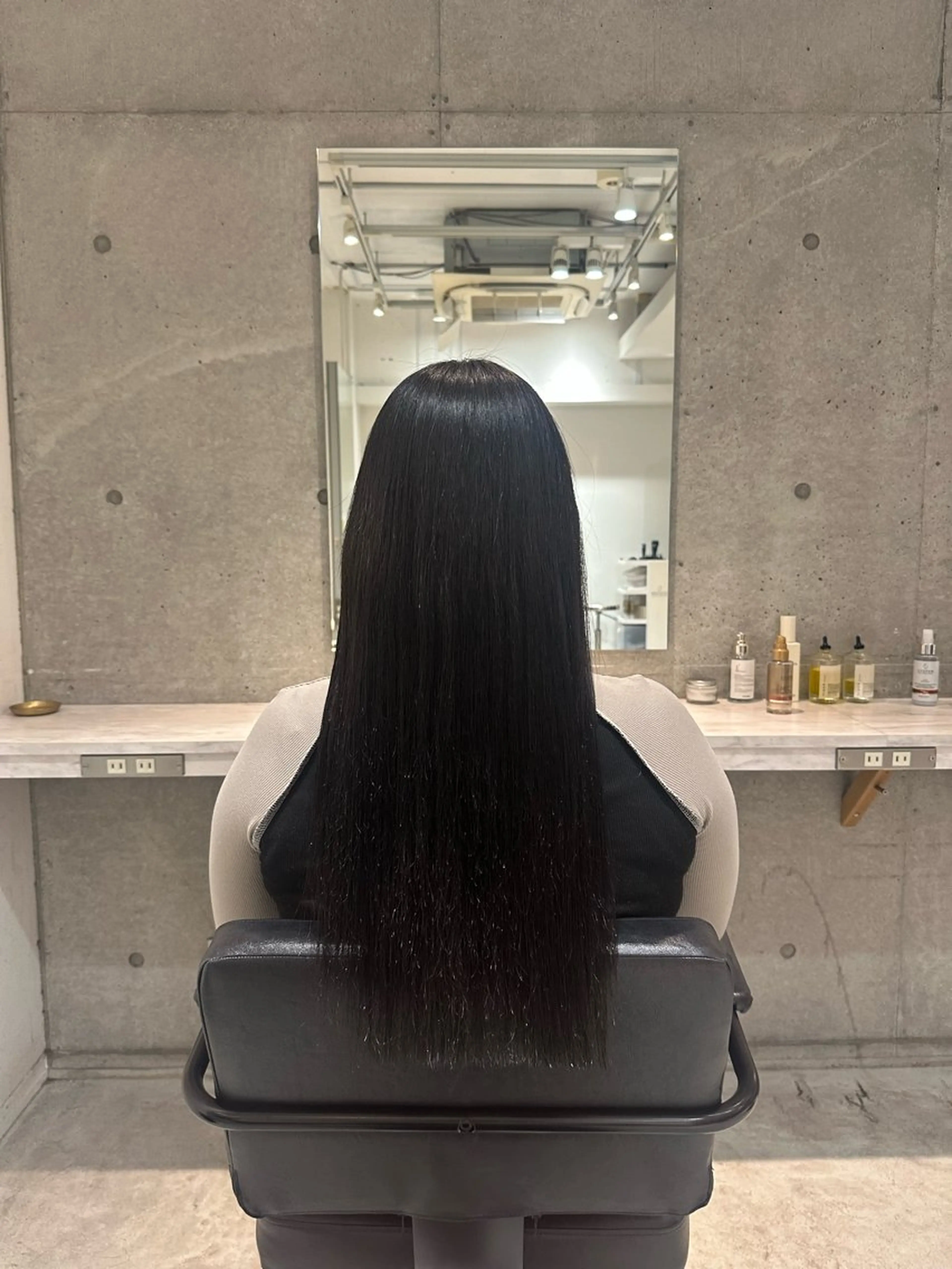 ロング 縮毛矯正 ニュアンスカラー/ amikaのヘアスタイル