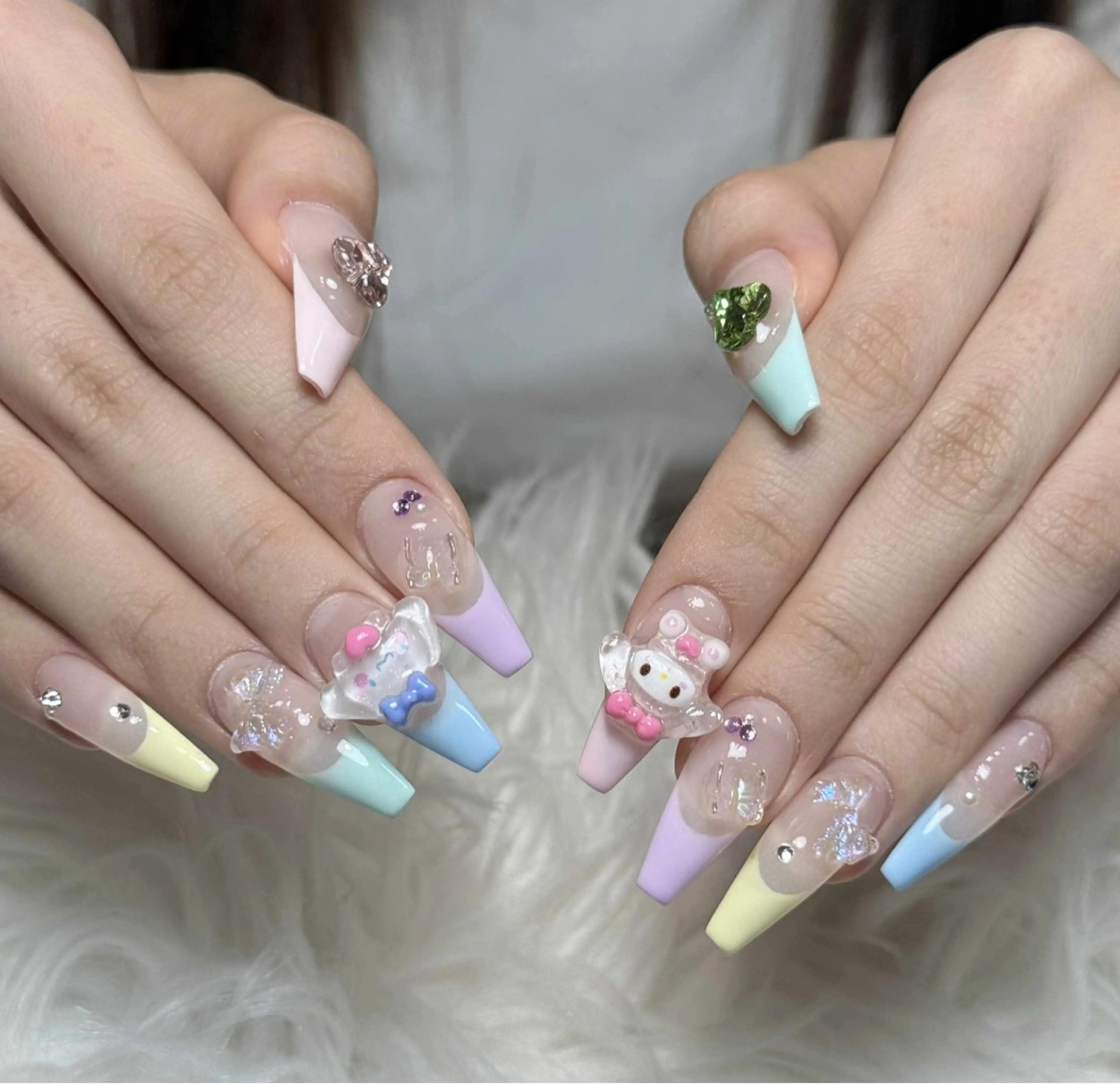 ネイル ボルドー ブラウン チークネイル ドット フットネイル ハンドネイル Julli NailStudioのネイルデザイン