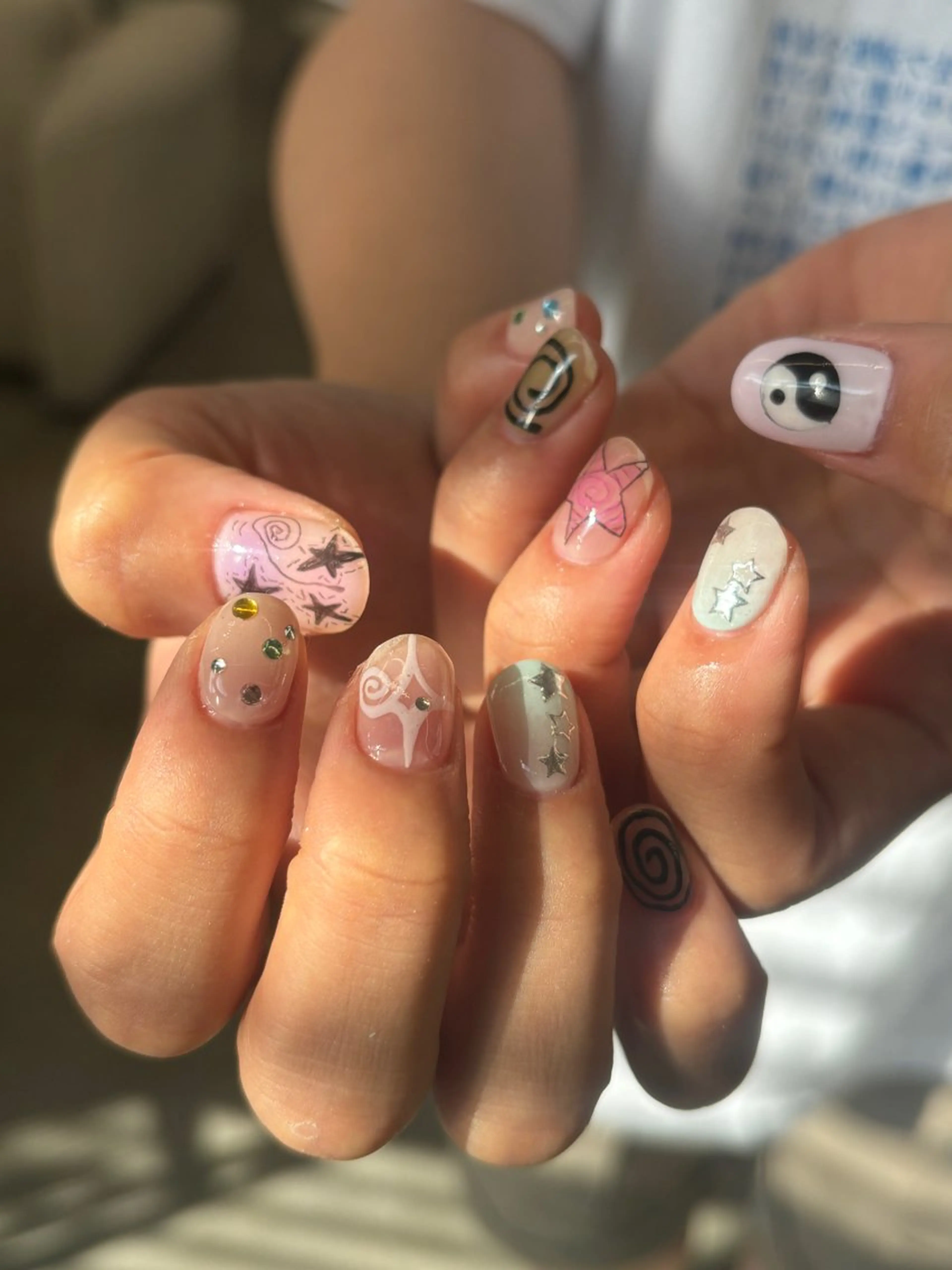 ネイル ハンドネイル sister  mohawk所属・chika ／ nailのネイルデザイン