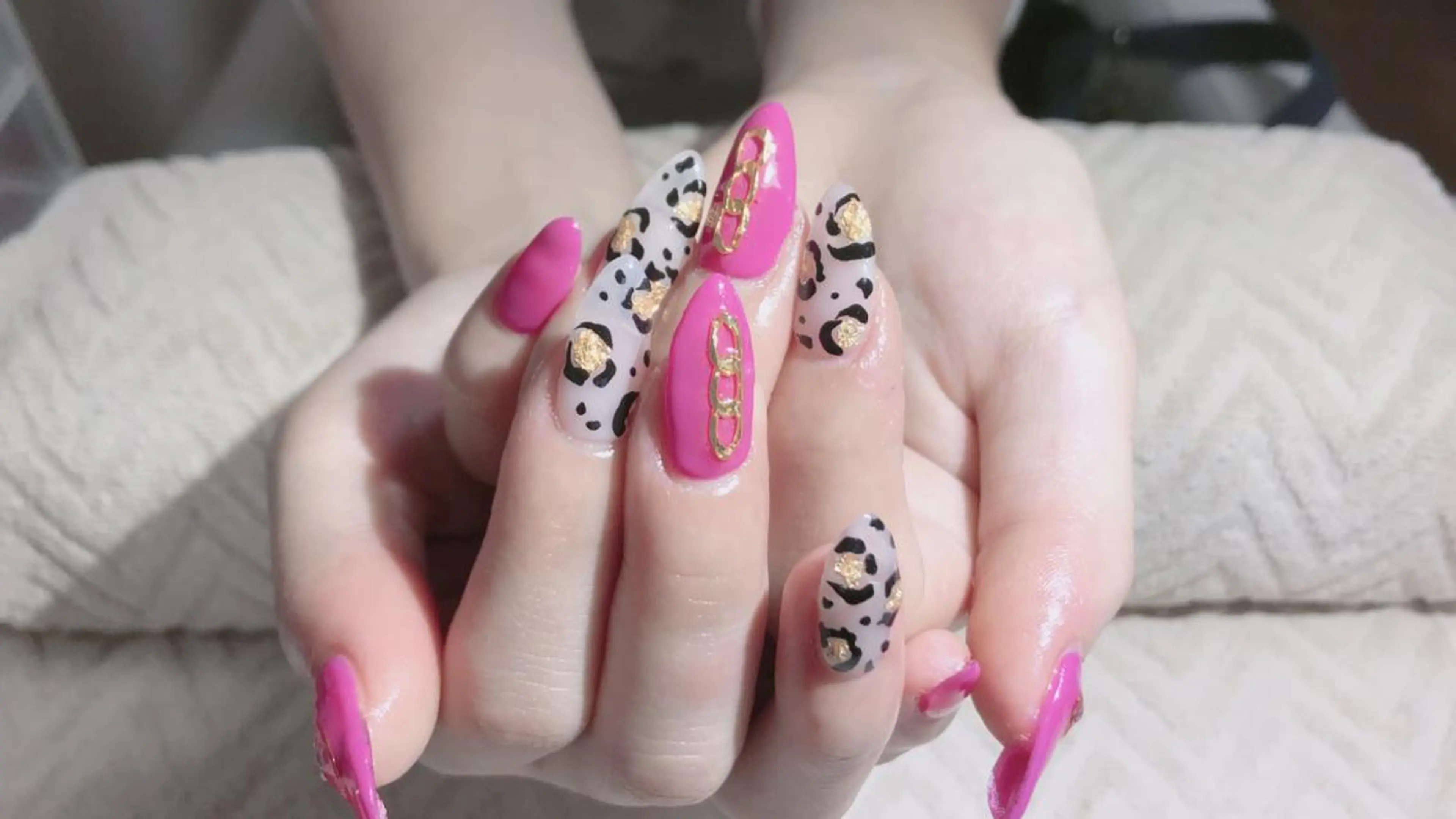 ネイル ピンク Flam Nailのネイルデザイン