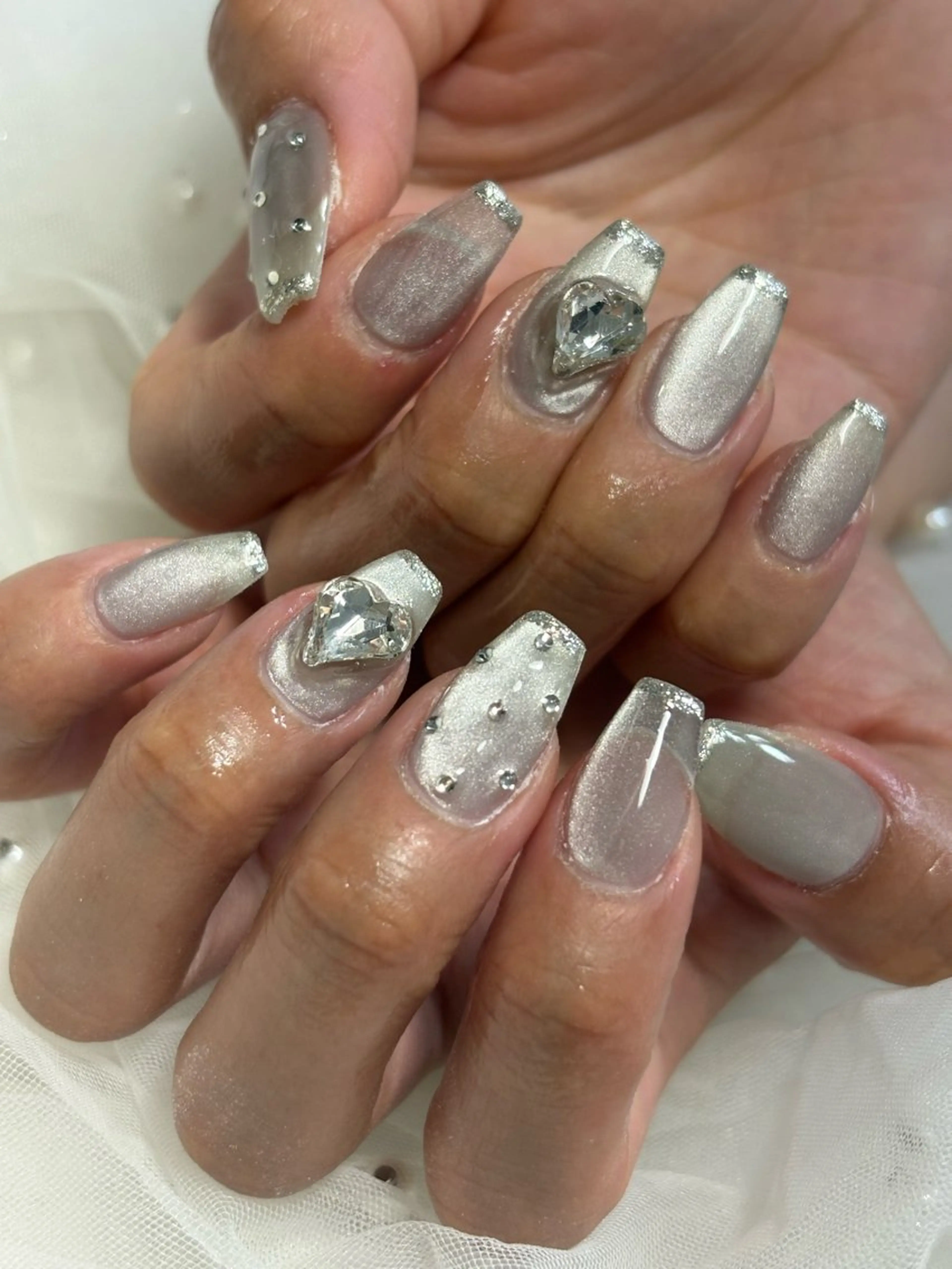 ネイル ハンドネイル フットネイル ✴︎ Delightのネイルデザイン