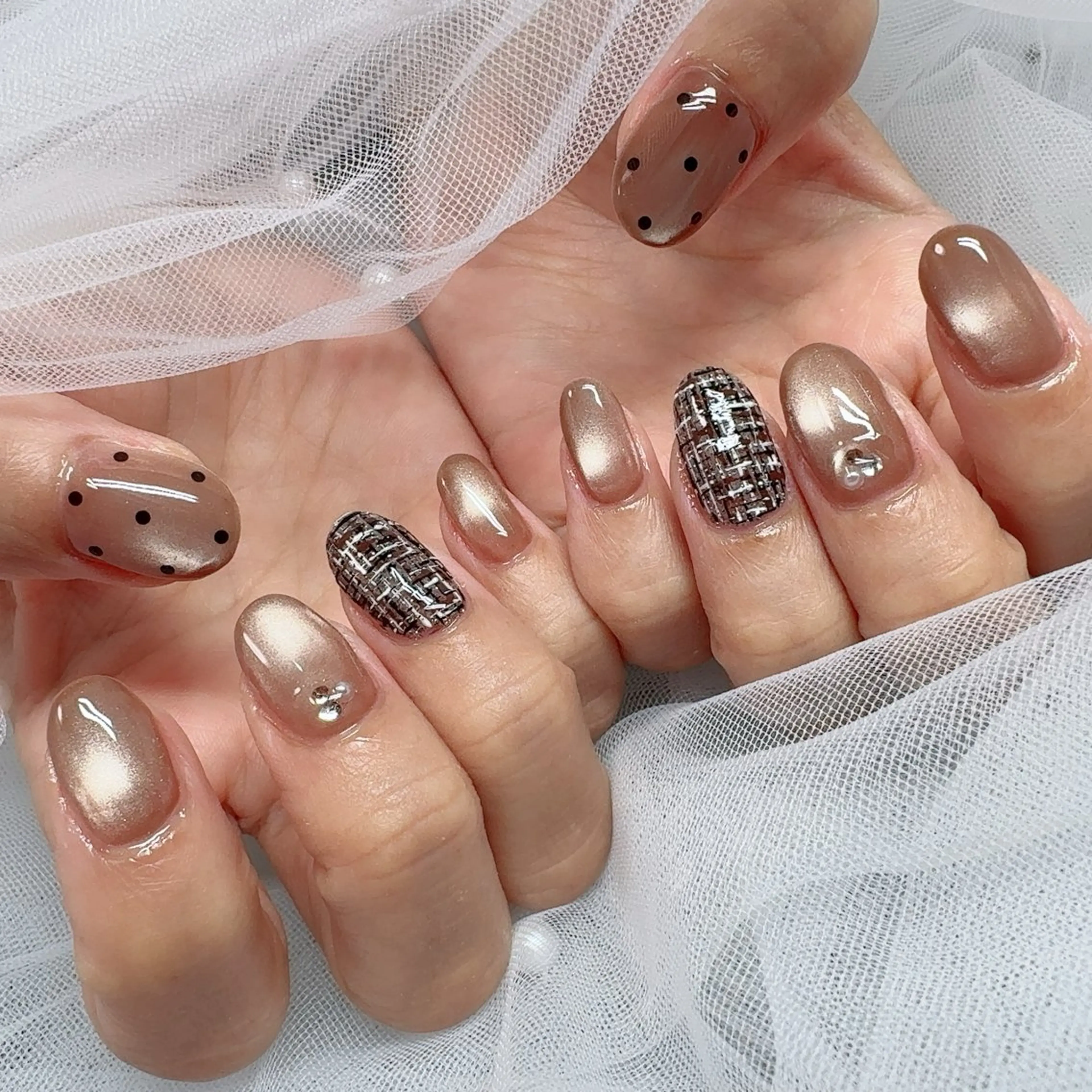 ネイル 長さ出し ジェルネイル 韓国ネイル 持ち込み ニュアンスネイル NailSpace 猫のいるネイルサロンのネイルデザイン