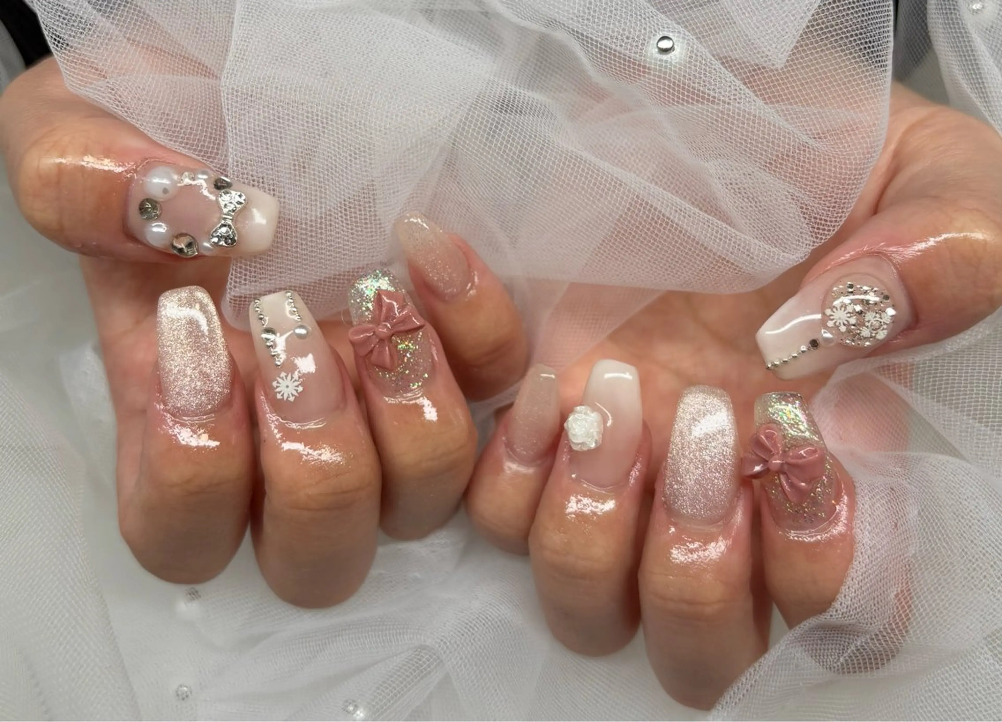 ネイル 冬ネイル クリスマス ハンドネイル NAILSALON ViViのネイルデザイン