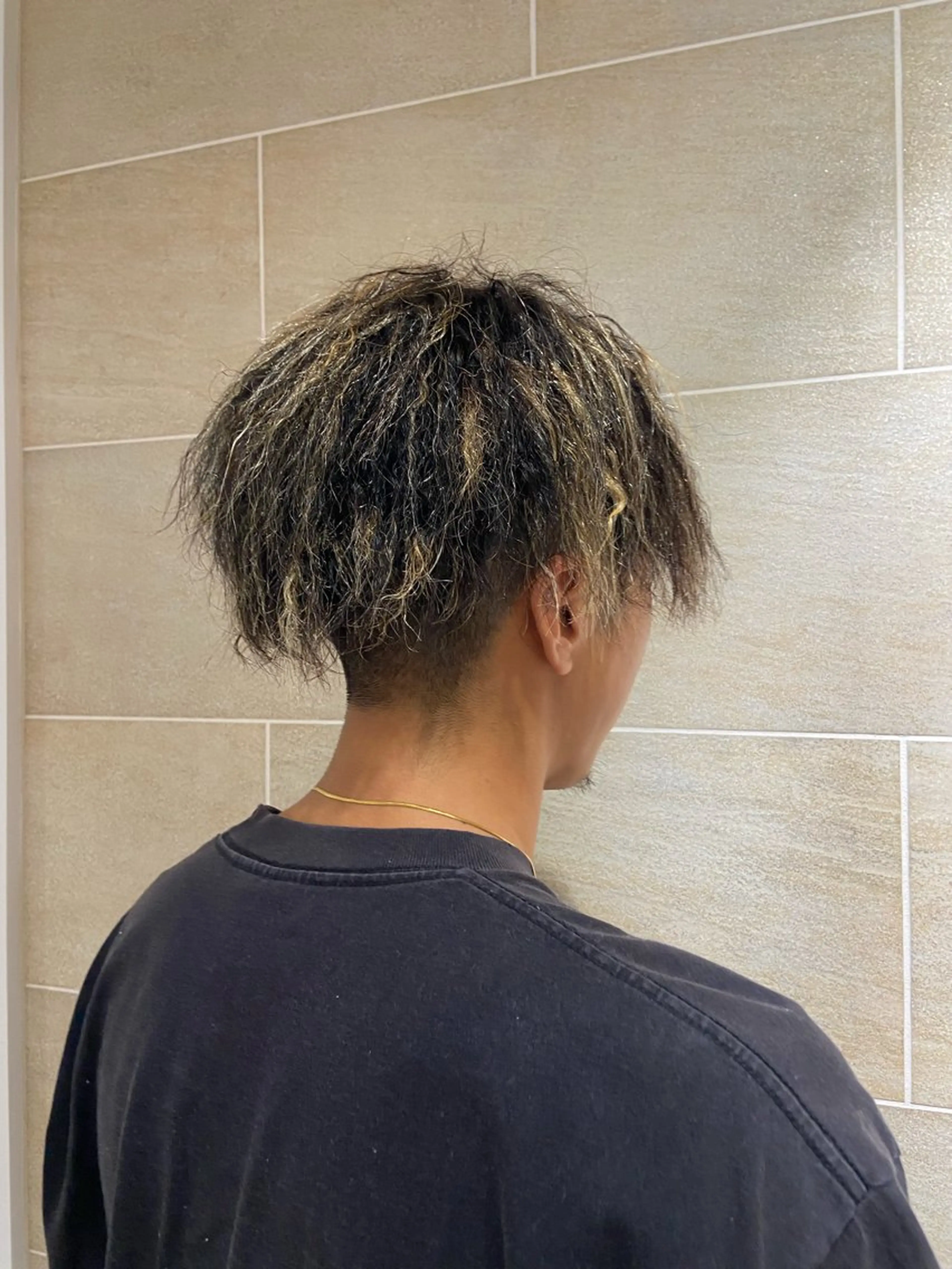 パーマ メンズ メンズパーマ メンズツイストパーマ ツイストパーマ hair＆make CIEL所属・武井 哉子のヘアスタイル
