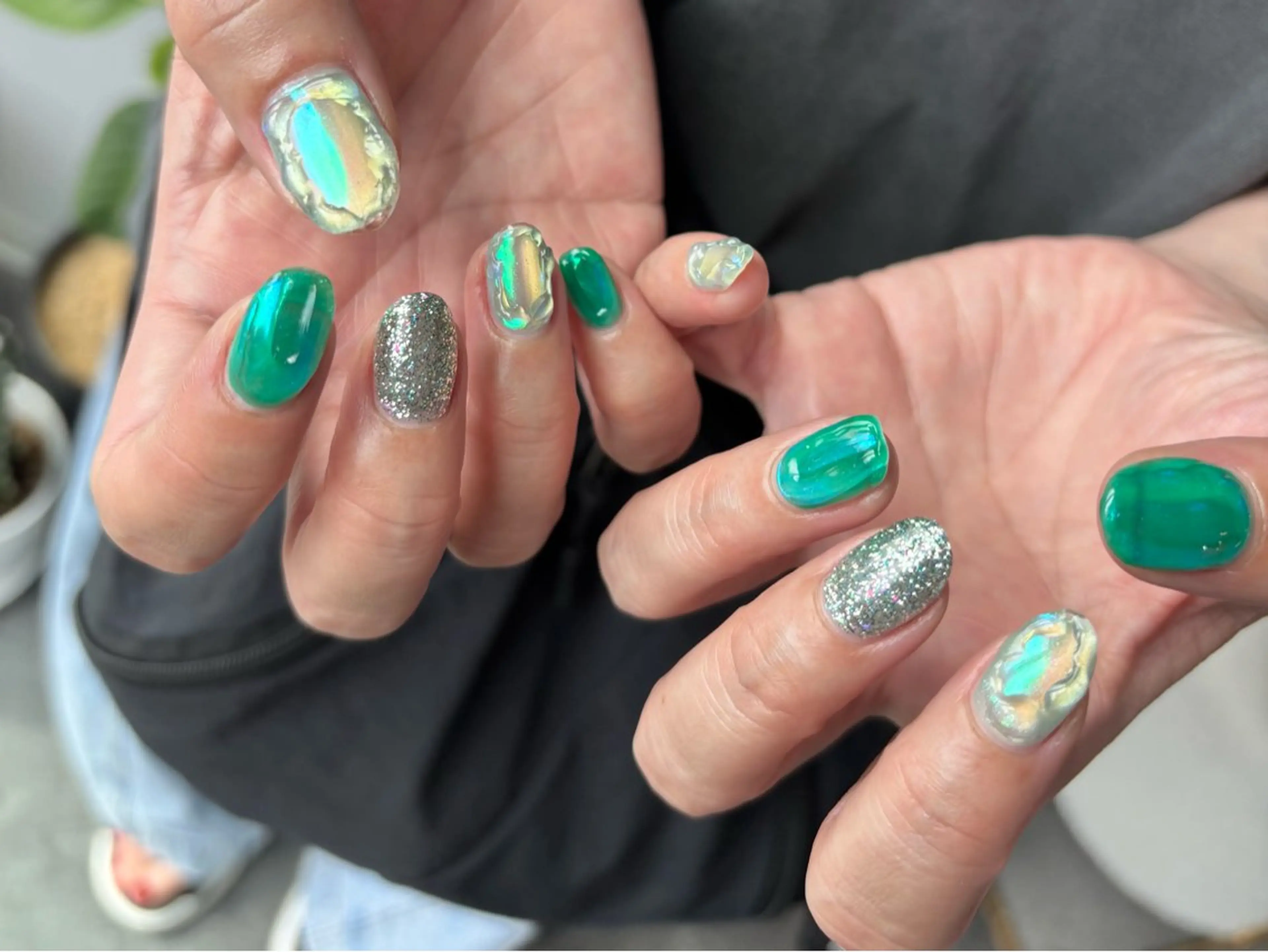 ネイル アウリイ三佐店所属・アウリイ 三佐店のネイルデザイン