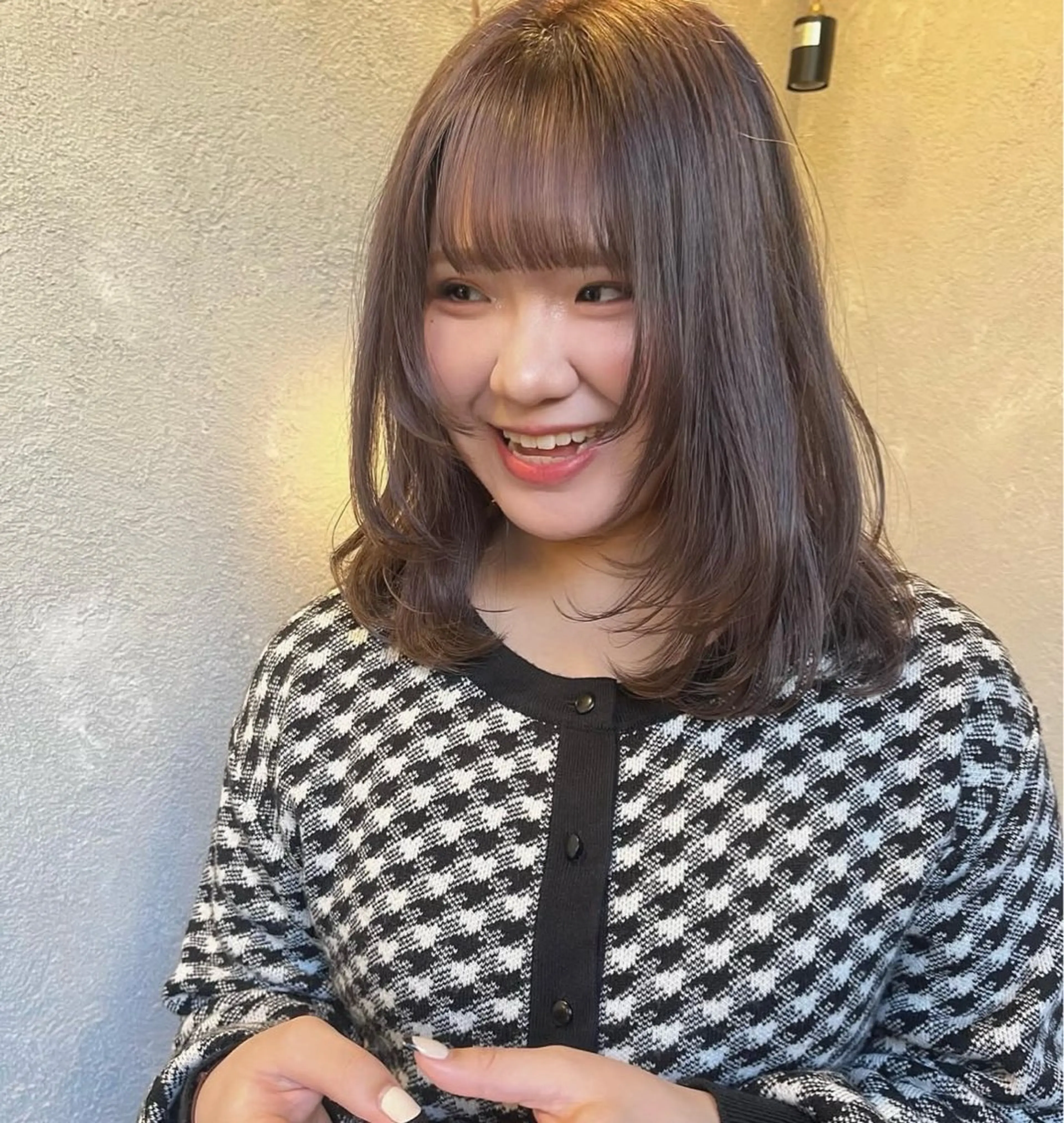 ミディアム 鳳／美容室 chinaのヘアスタイル