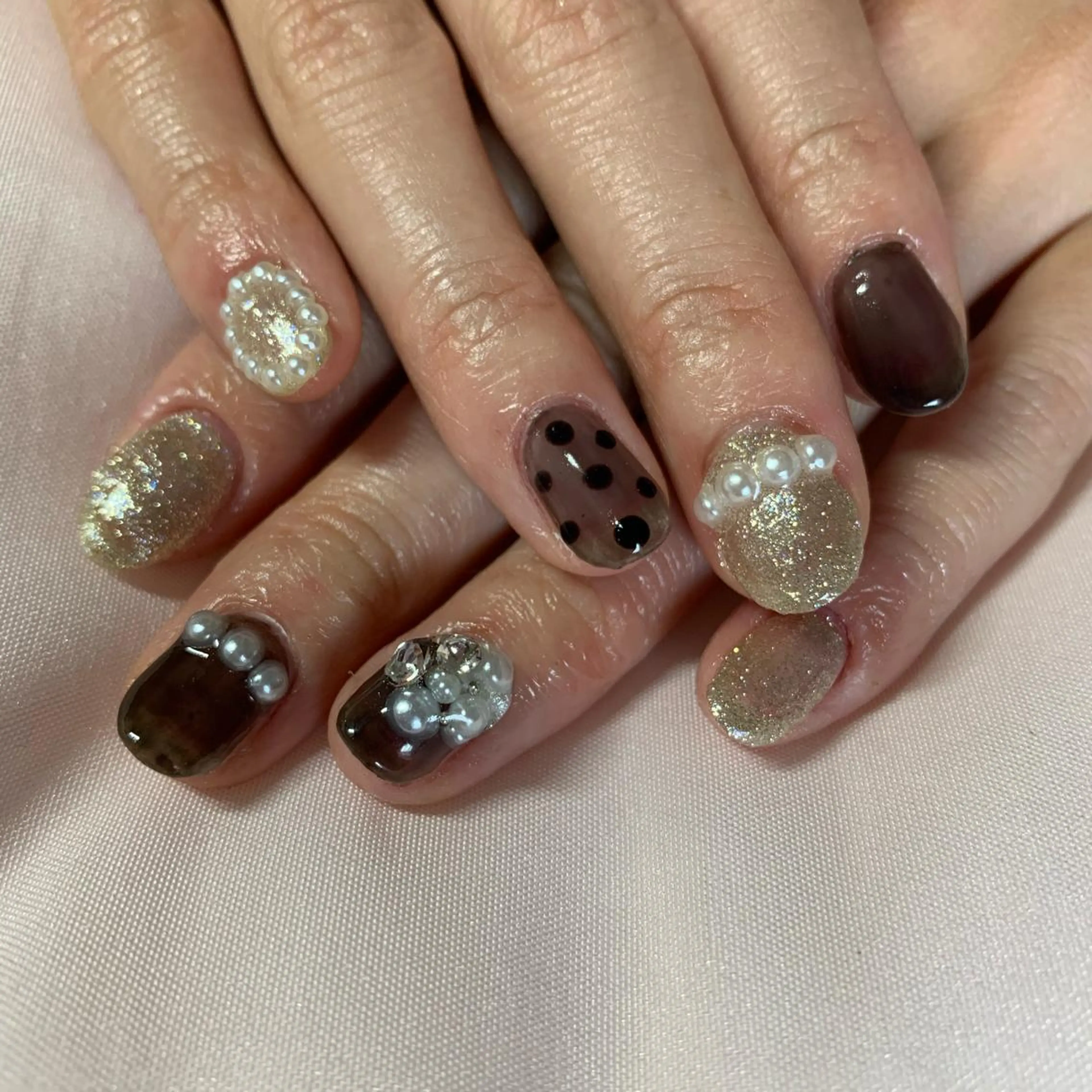 ネイル ハンドネイル フットネイル nailsalon momoのネイルデザイン