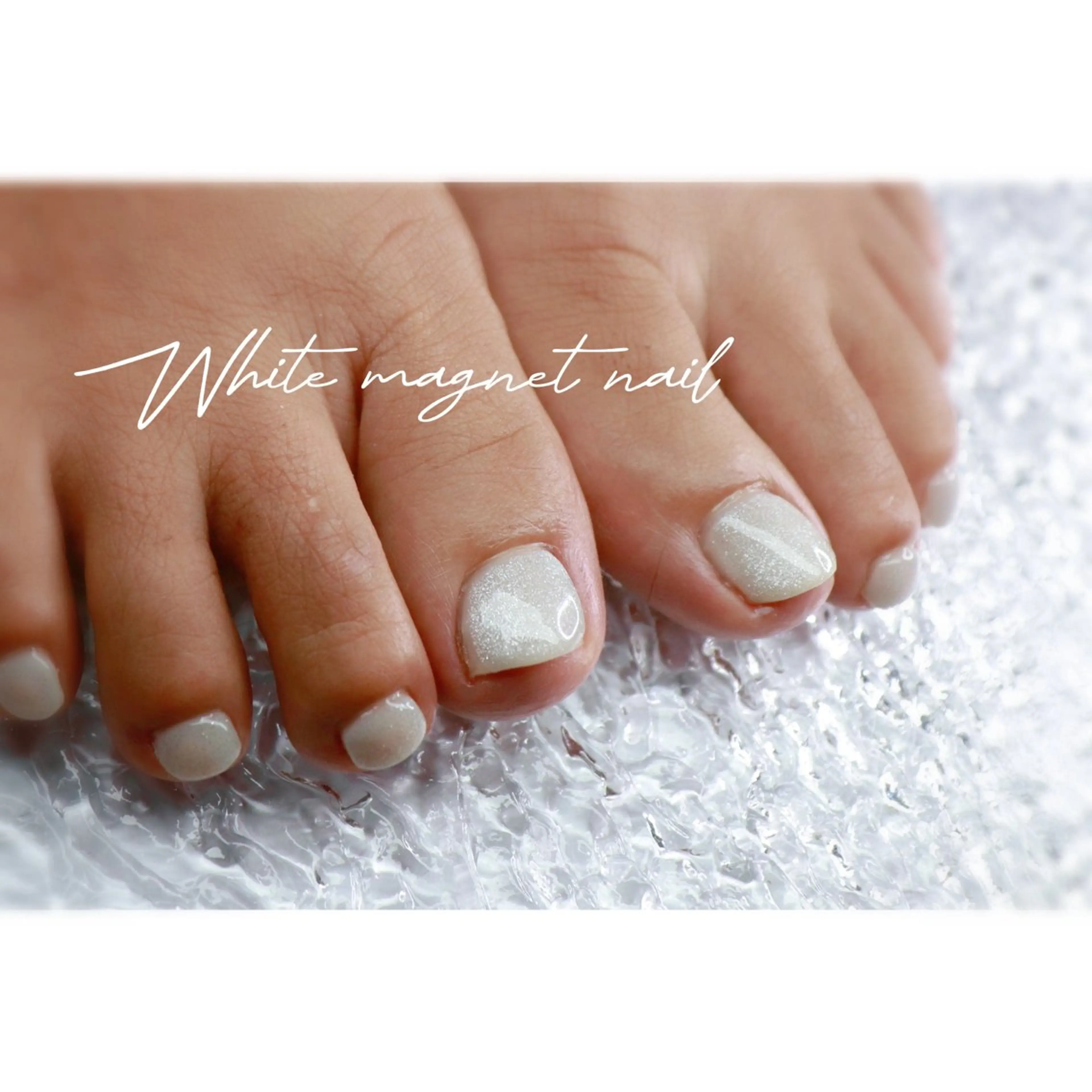 ネイル マグネットネイル ホワイト フットネイル mapple nailのネイルデザイン