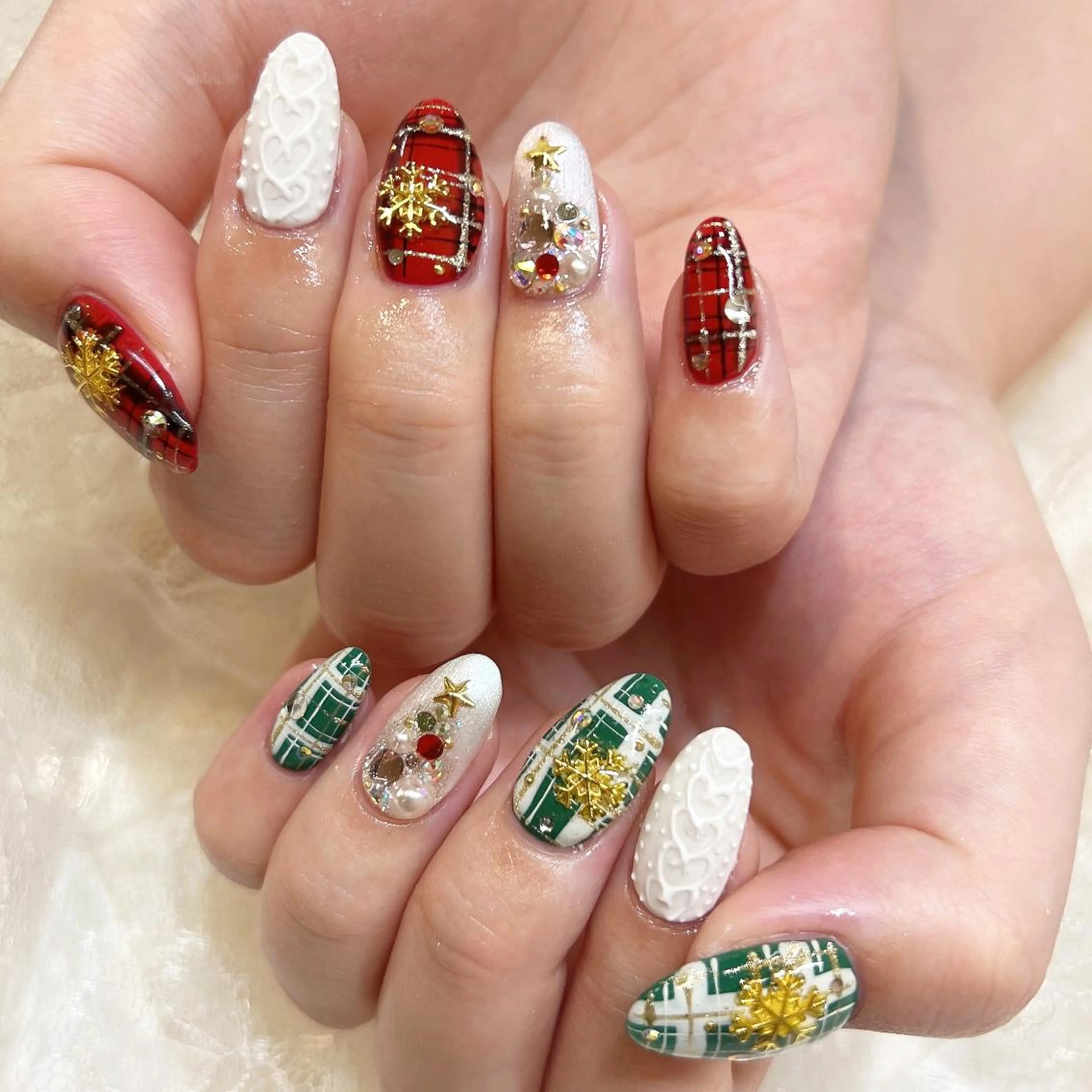 ネイル 冬ネイル クリスマス ♡Nailist yui♡のネイルデザイン