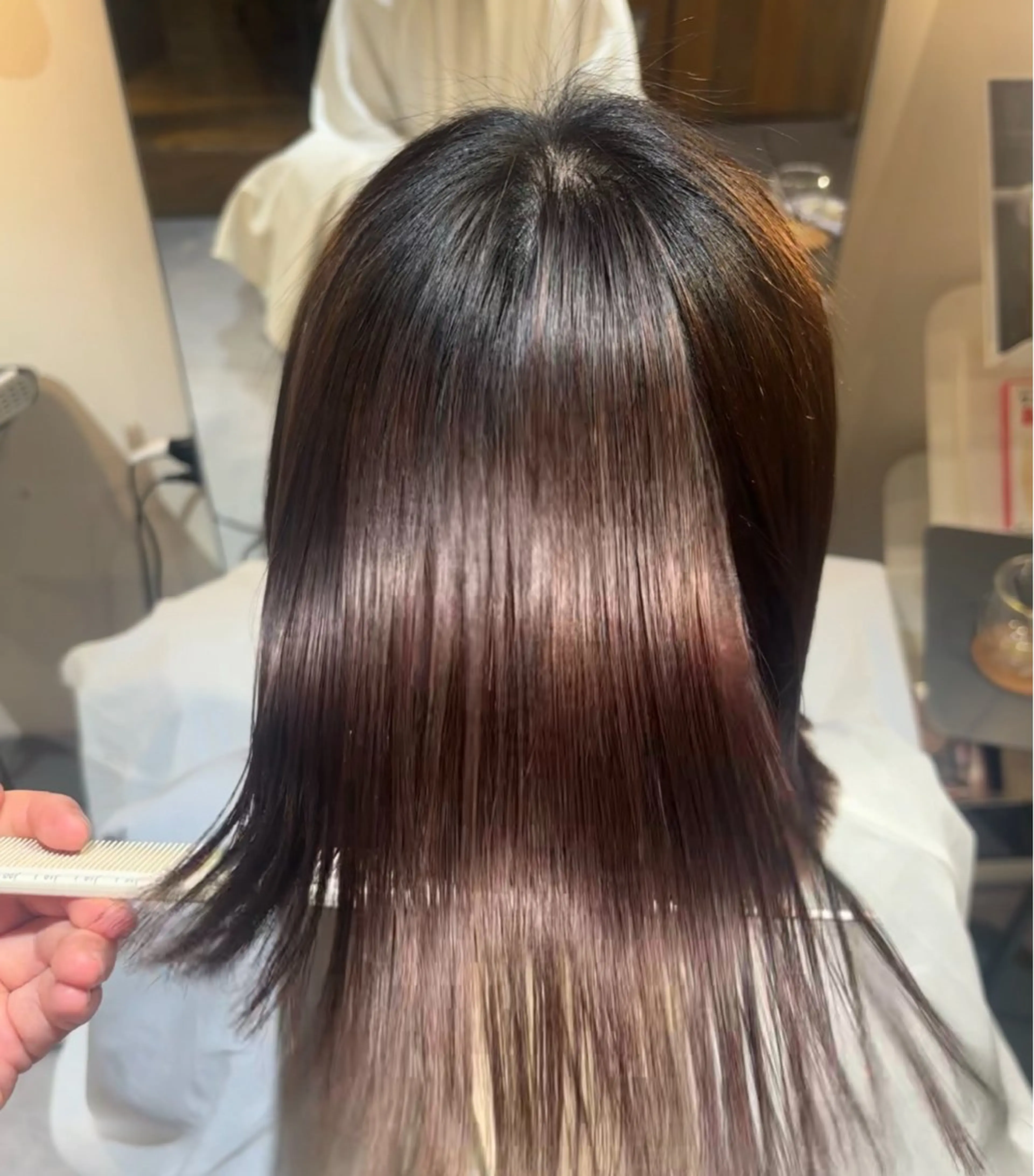 ミディアム 髪質改善 縮毛矯正 トリートメント Kazuha /透明感カラーのヘアスタイル