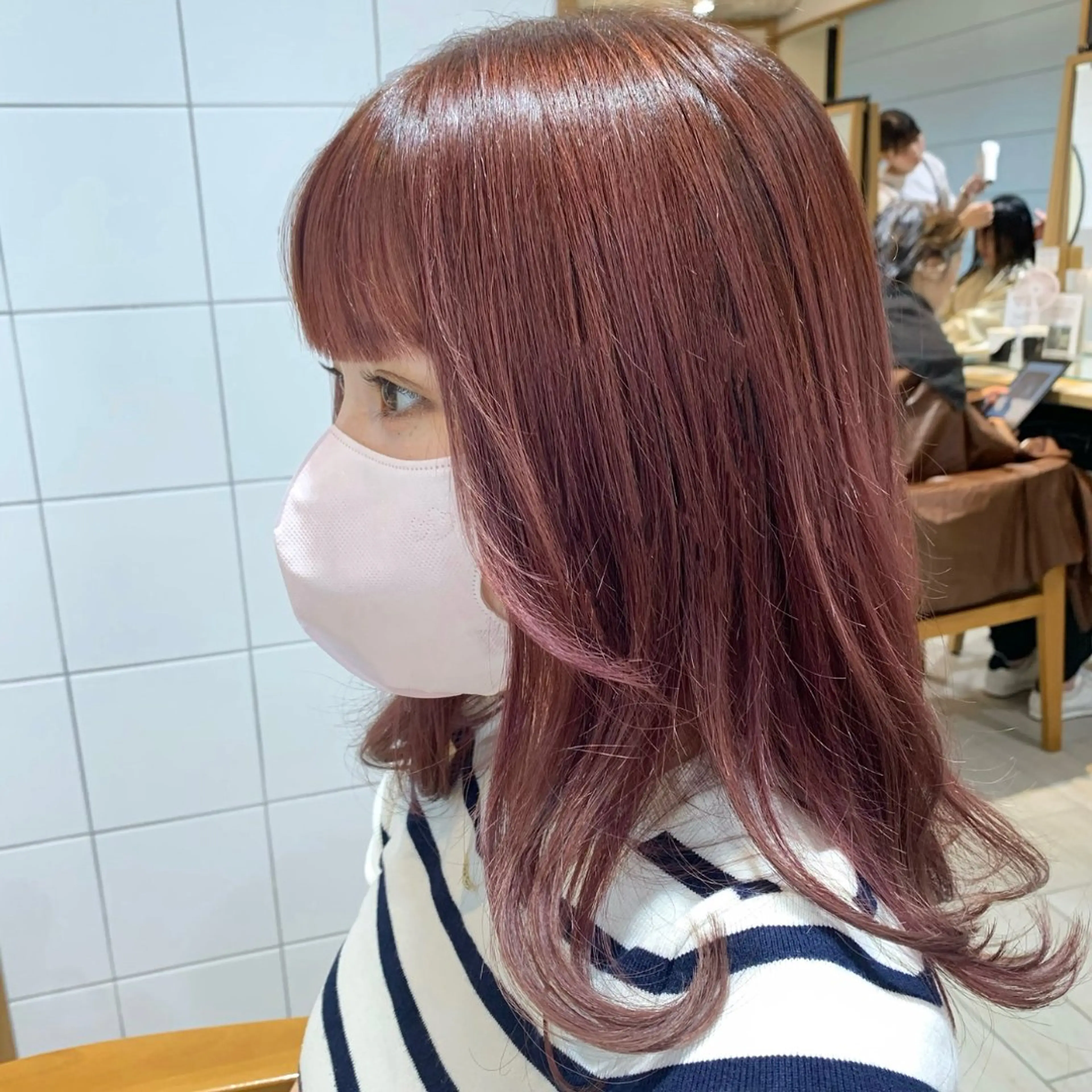 ミディアム カラー ブリーチ ピンクカラー まろやかベージュ／ 大上なおみのヘアスタイル