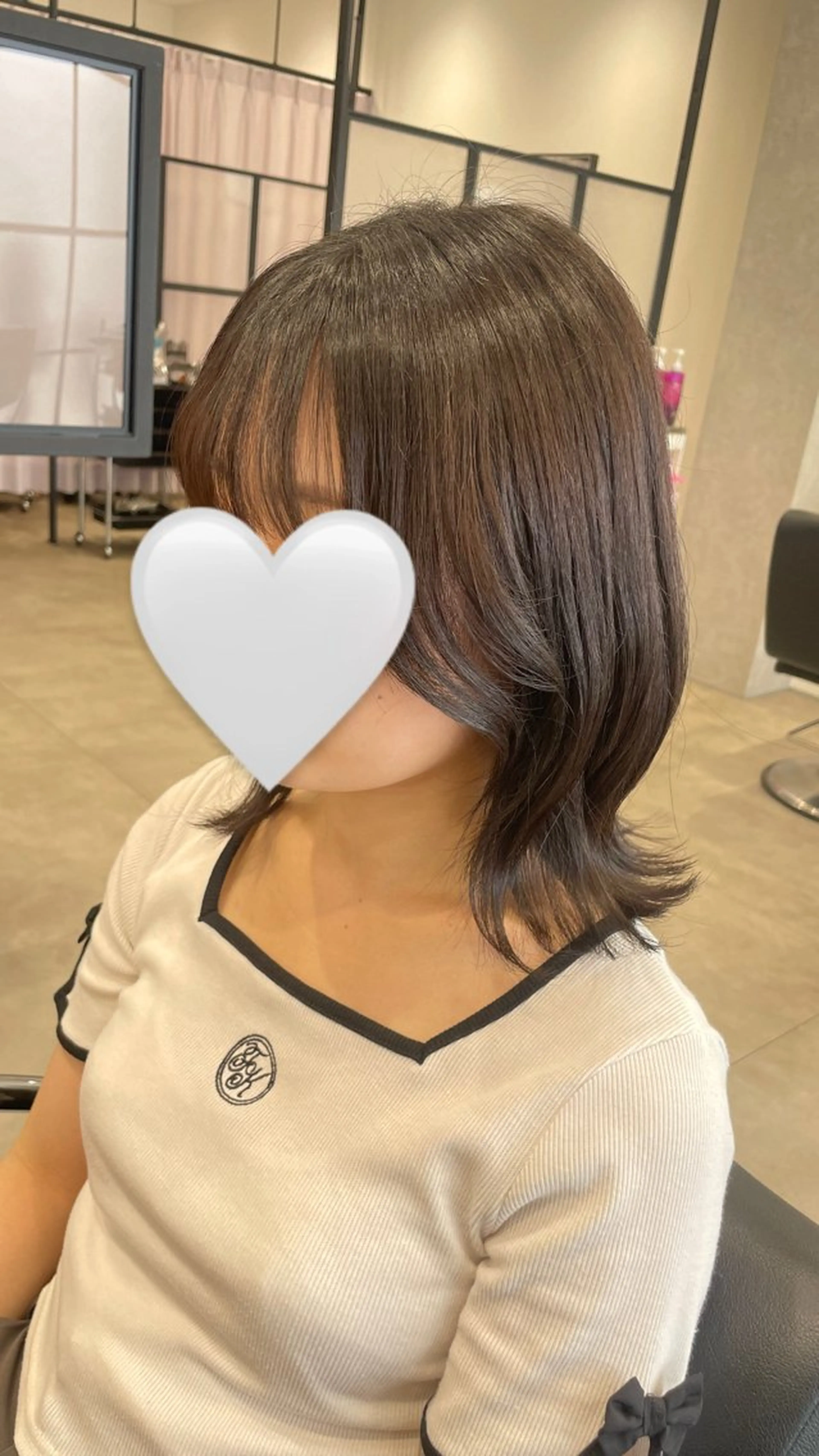 ミディアム くびれヘア カット ヘアカラー 佐藤 由依/韓国ヘアのヘアスタイル
