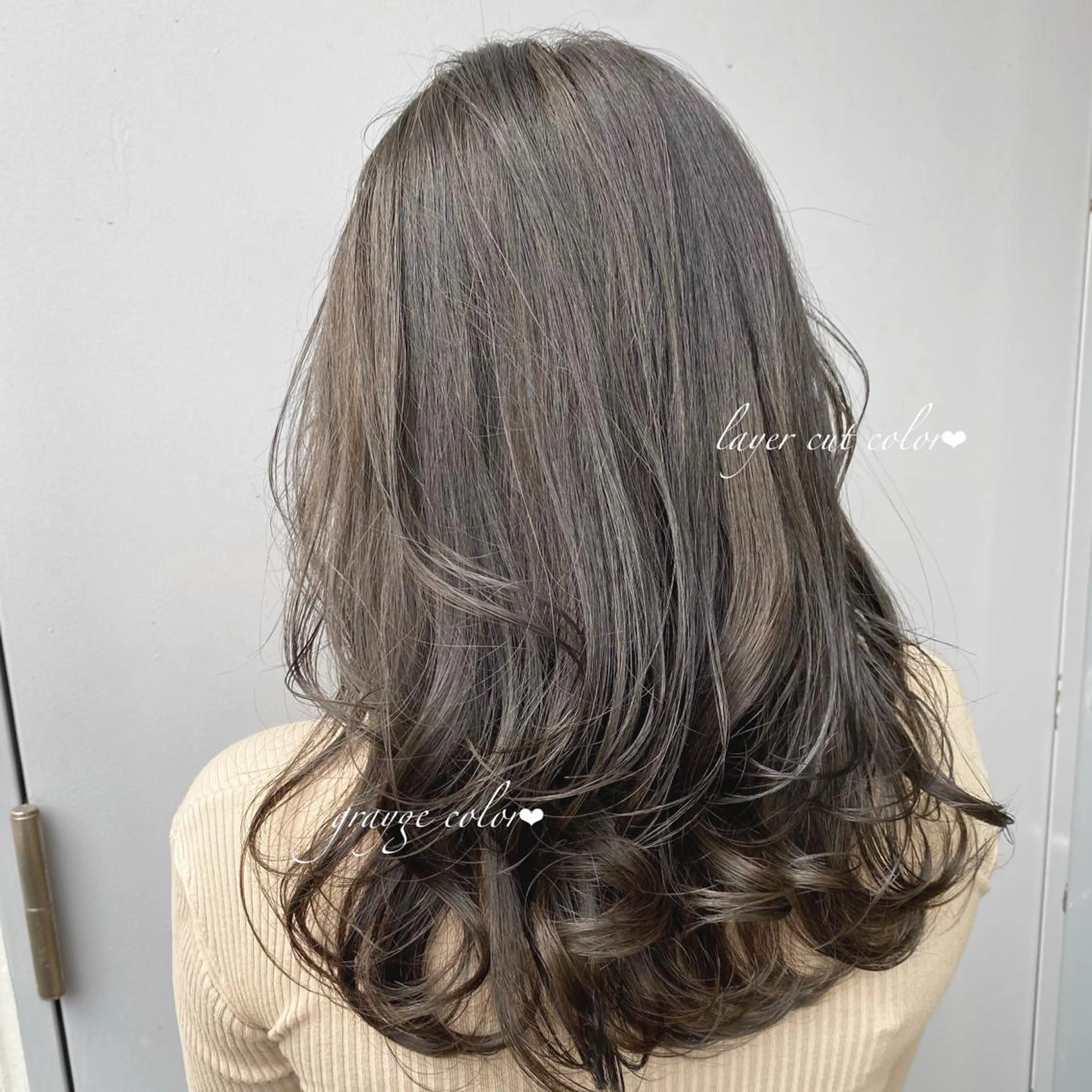 ミディアム カラー ヘアアレンジ グレージュ レイヤーカット Rene'所属・当日予約⭕️ JUNYAのヘアスタイル