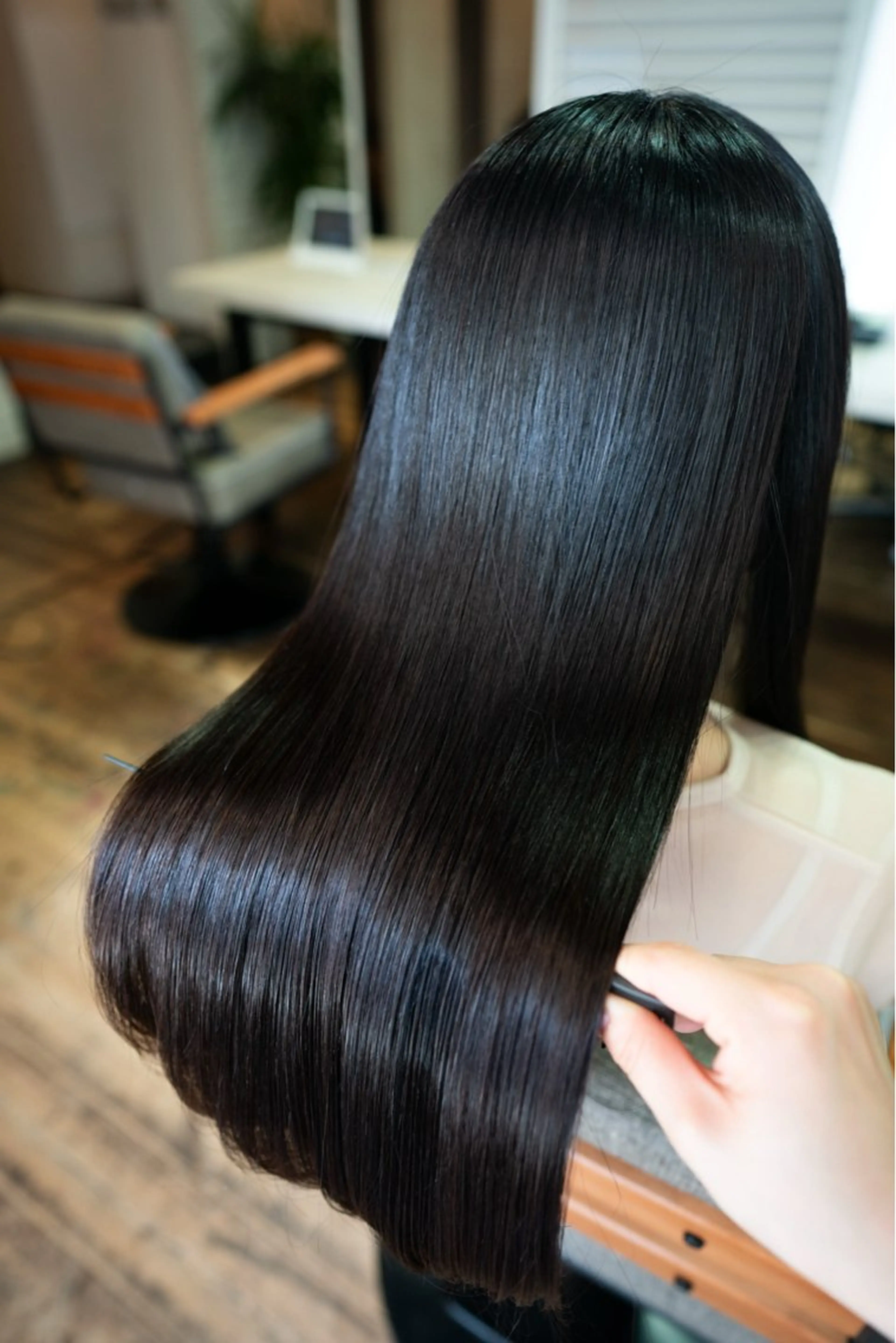 ロング カラー パーマ ブリーチ 髪質改善 ロング トリートメント 酸性ストレート ヘアカラー 縮毛矯正 髪質改善　jewel box~私のトリートメント~東梅田店所属・💎髪質改善専門 jewel boxのヘアスタイル