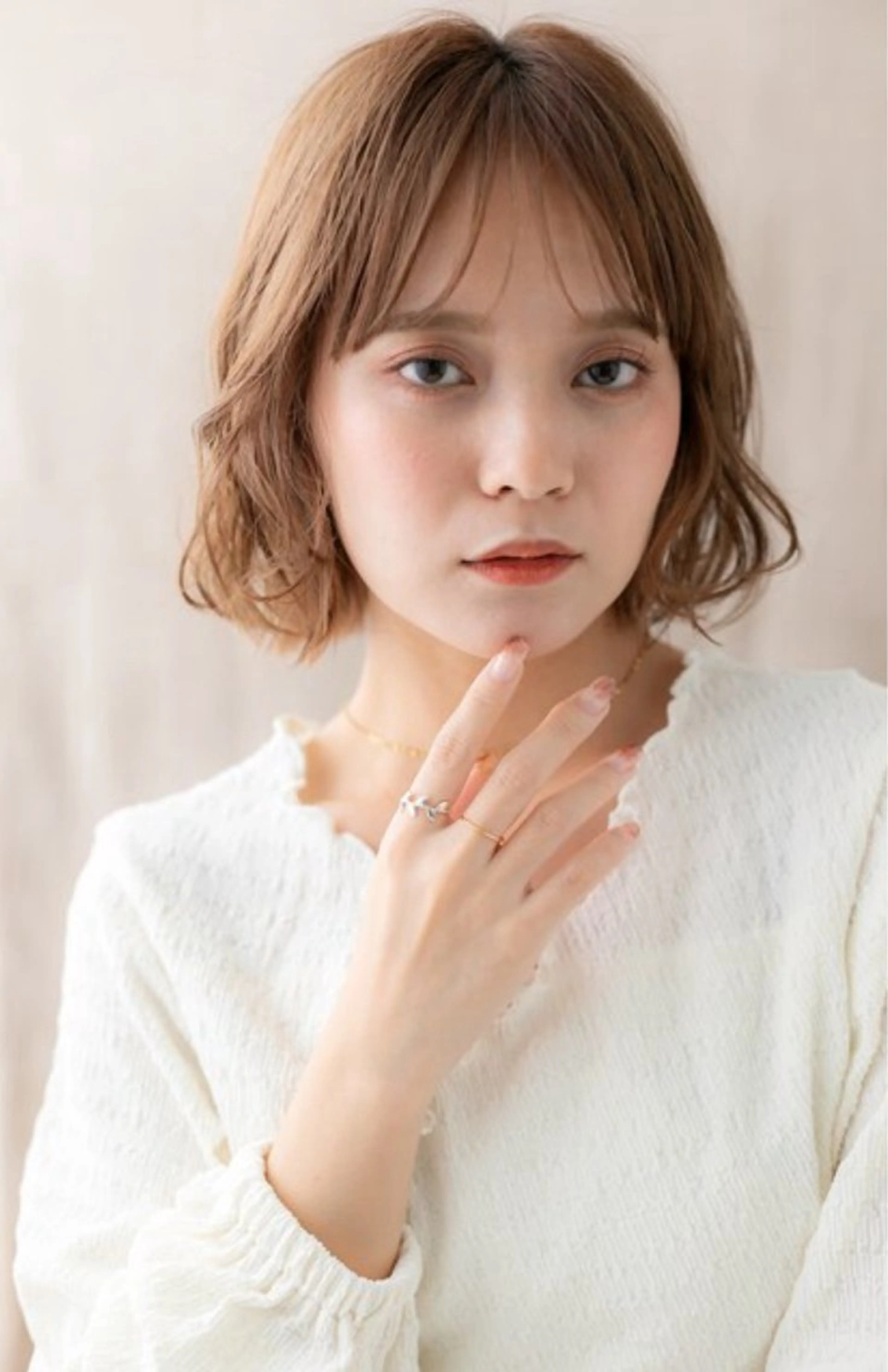 ミディアム カット くびれ&切りっぱボブ 得意👍佐藤歩のヘアスタイル