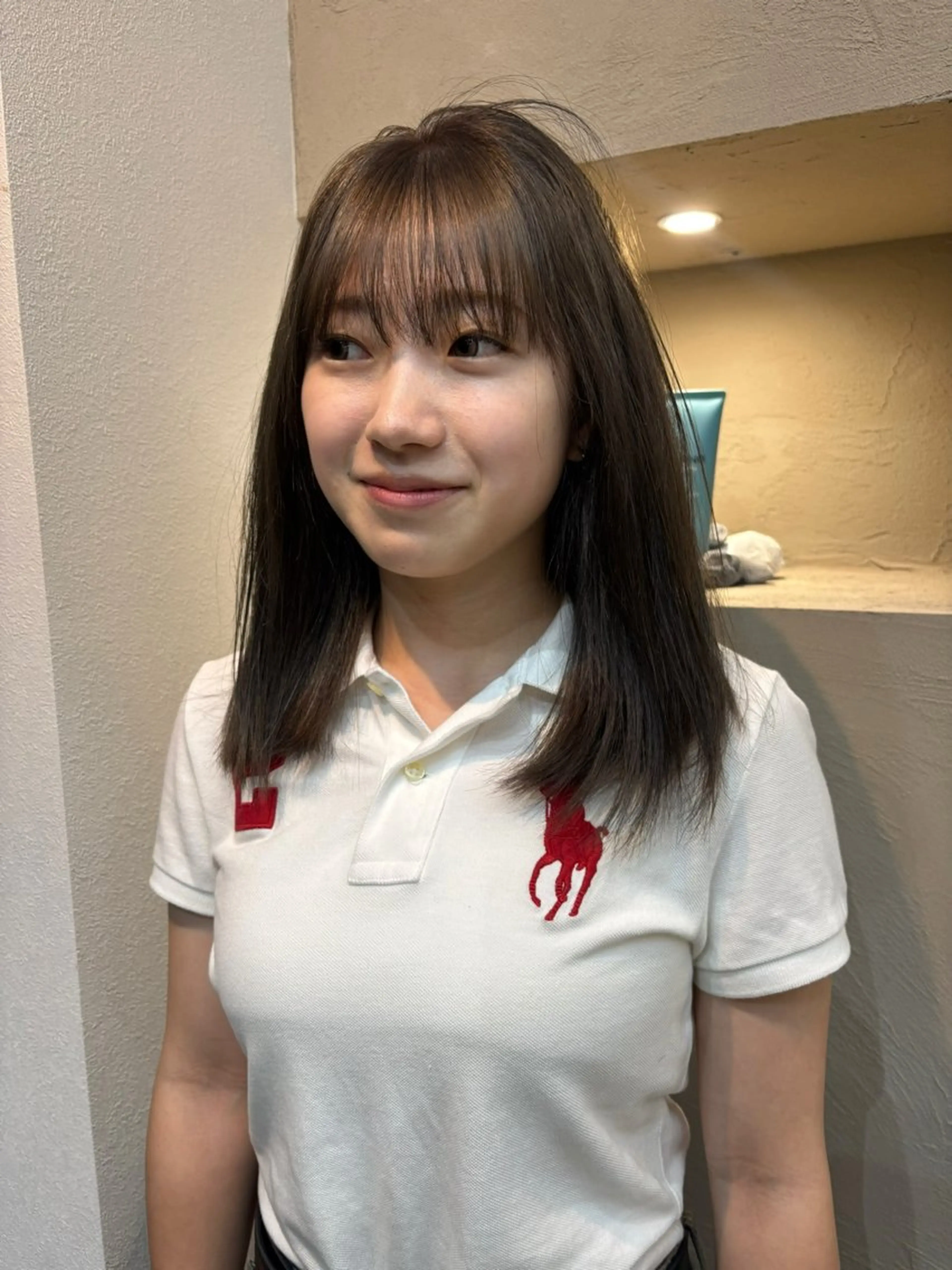 セミロング ヘアカラー 古賀 光のヘアスタイル