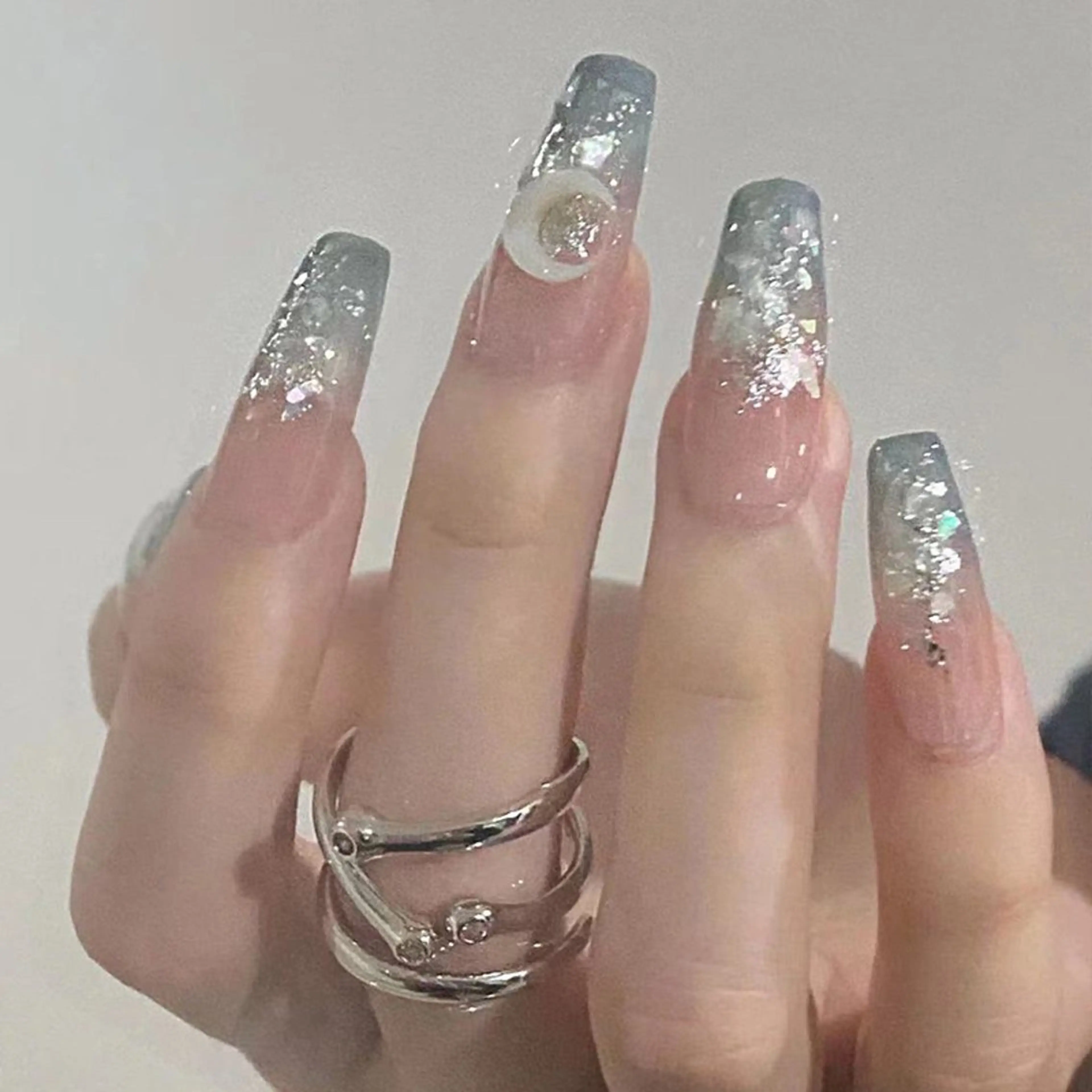 ネイル ハンドネイル ハンドケア ネイル＆アイラッシュ ∩_∩アオイのネイルデザイン