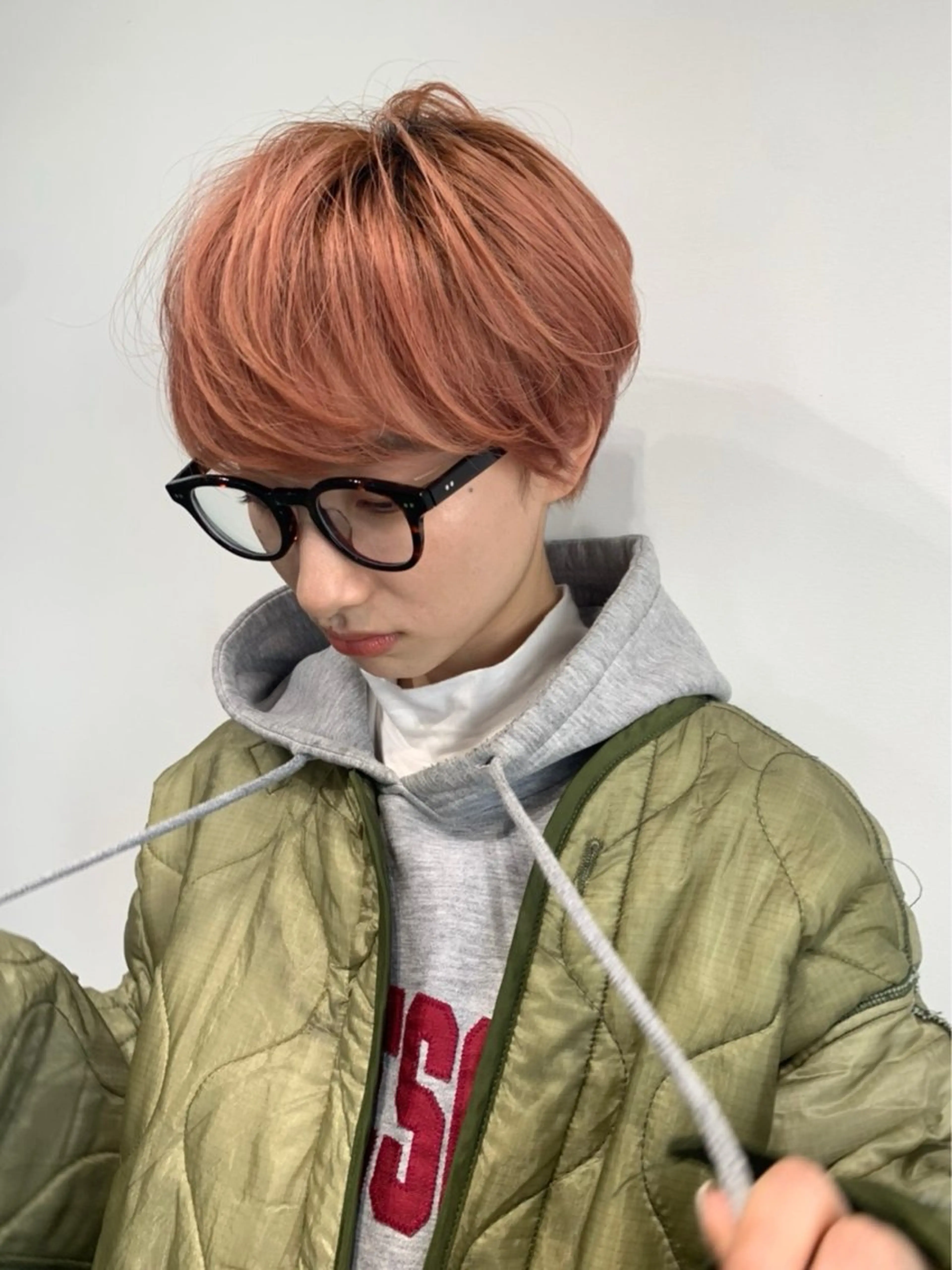 🎀ご新規様限定クーポン🎀【全体ブリーチ+カラー+ショートカットモデル+1stepトリートメント】の写真
