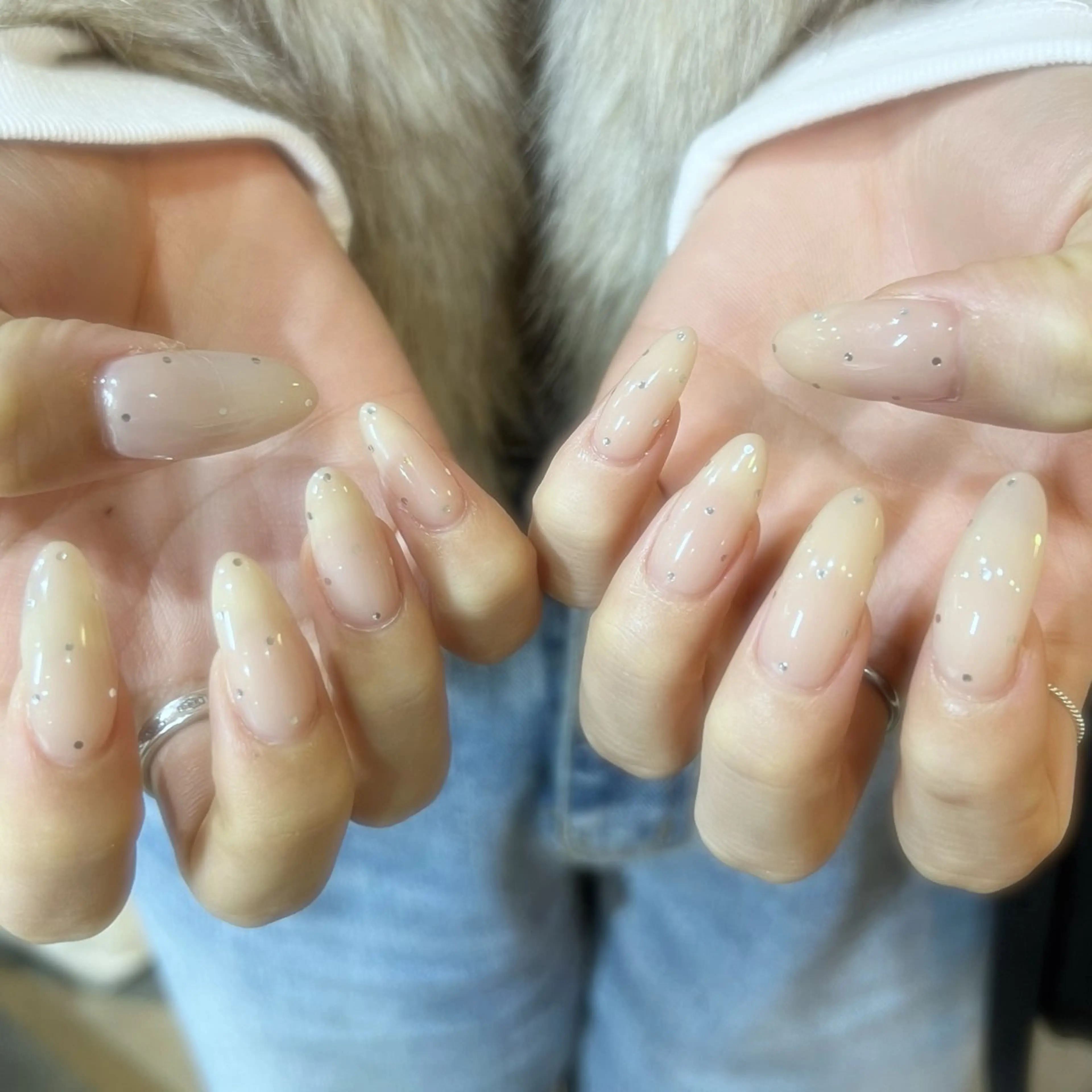 ネイル シンプルネイル ハンドネイル .꒰ঌtenten ໒꒱·̩͙．のネイルデザイン