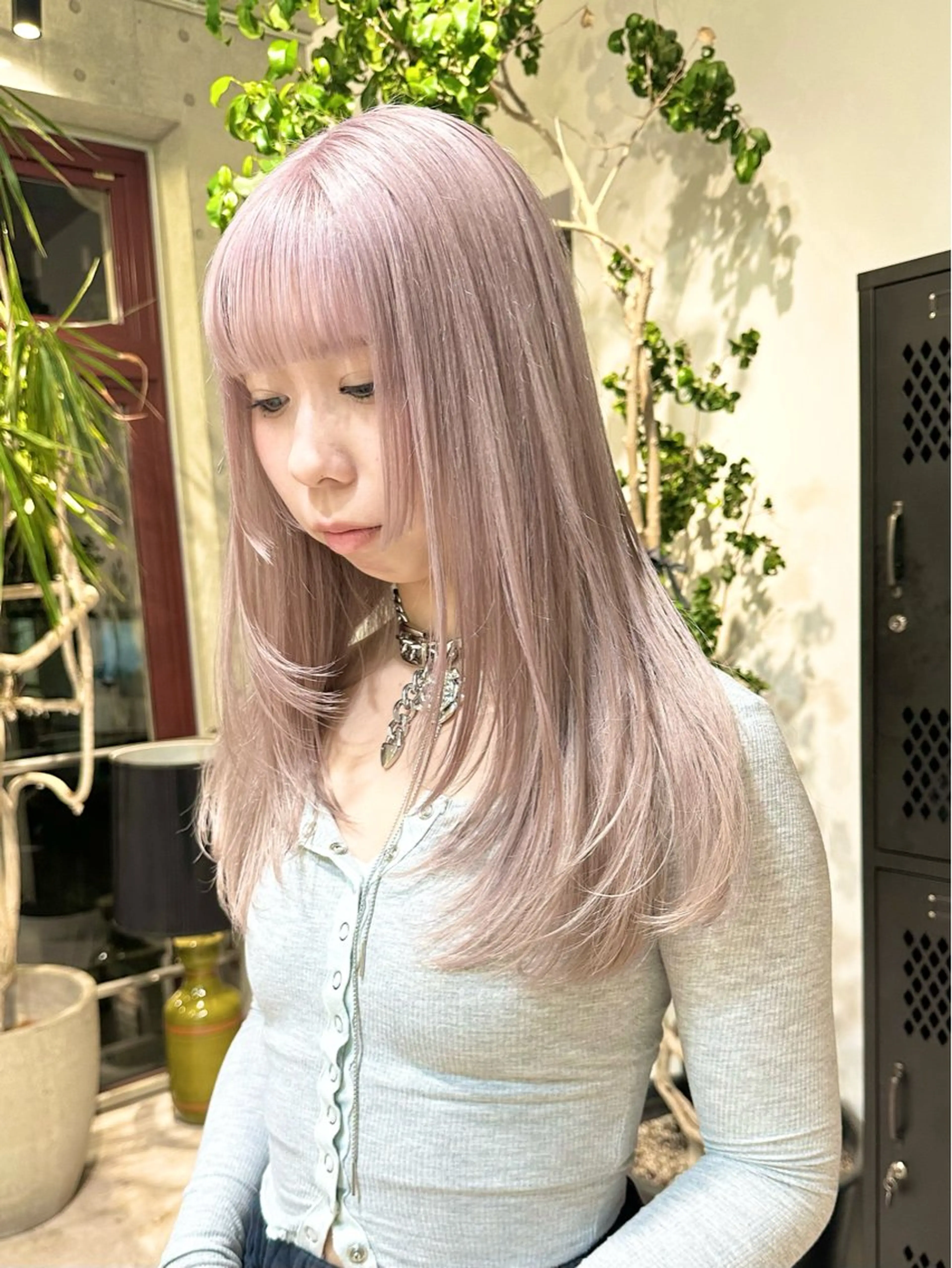 セミロング カラー カット ヘアカラー トリートメント kai .のヘアスタイル