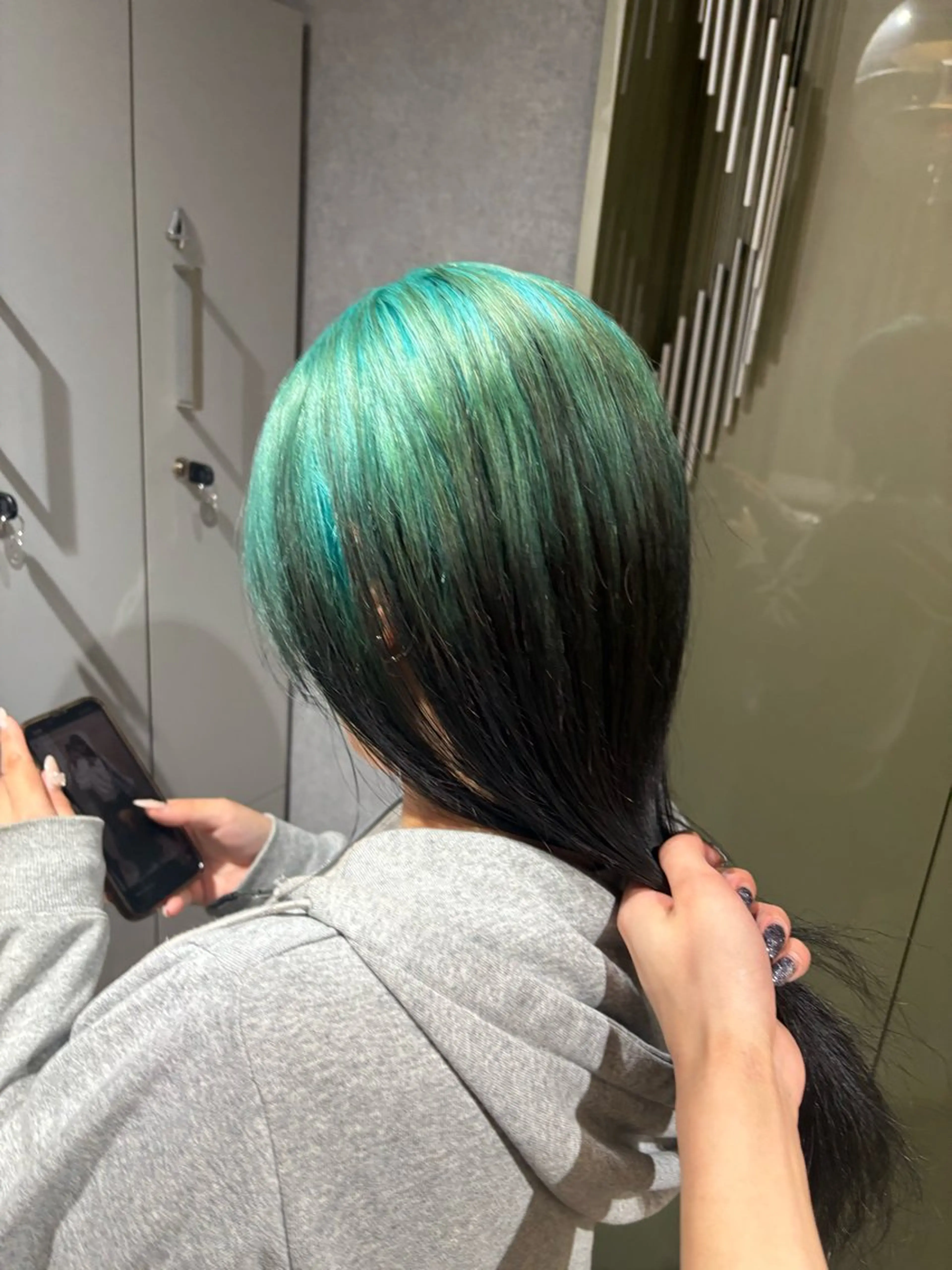 ロング カラー ヘアカラー トリートメント rilas博多所属・博多JYUI/ウルフ ハイトーン/デザインのヘアスタイル