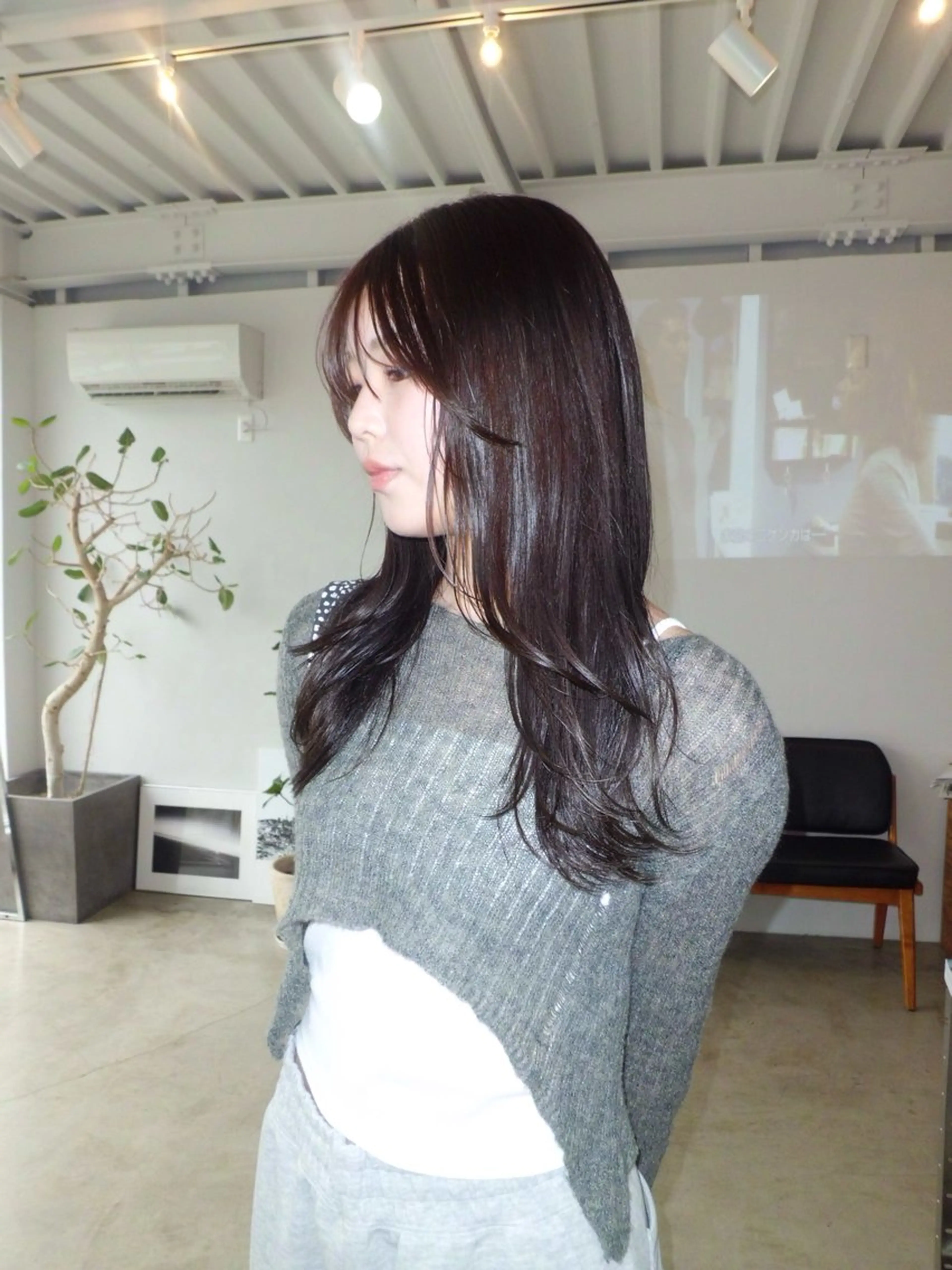 セミロング swag所属・マユウ 豊橋のヘアスタイル