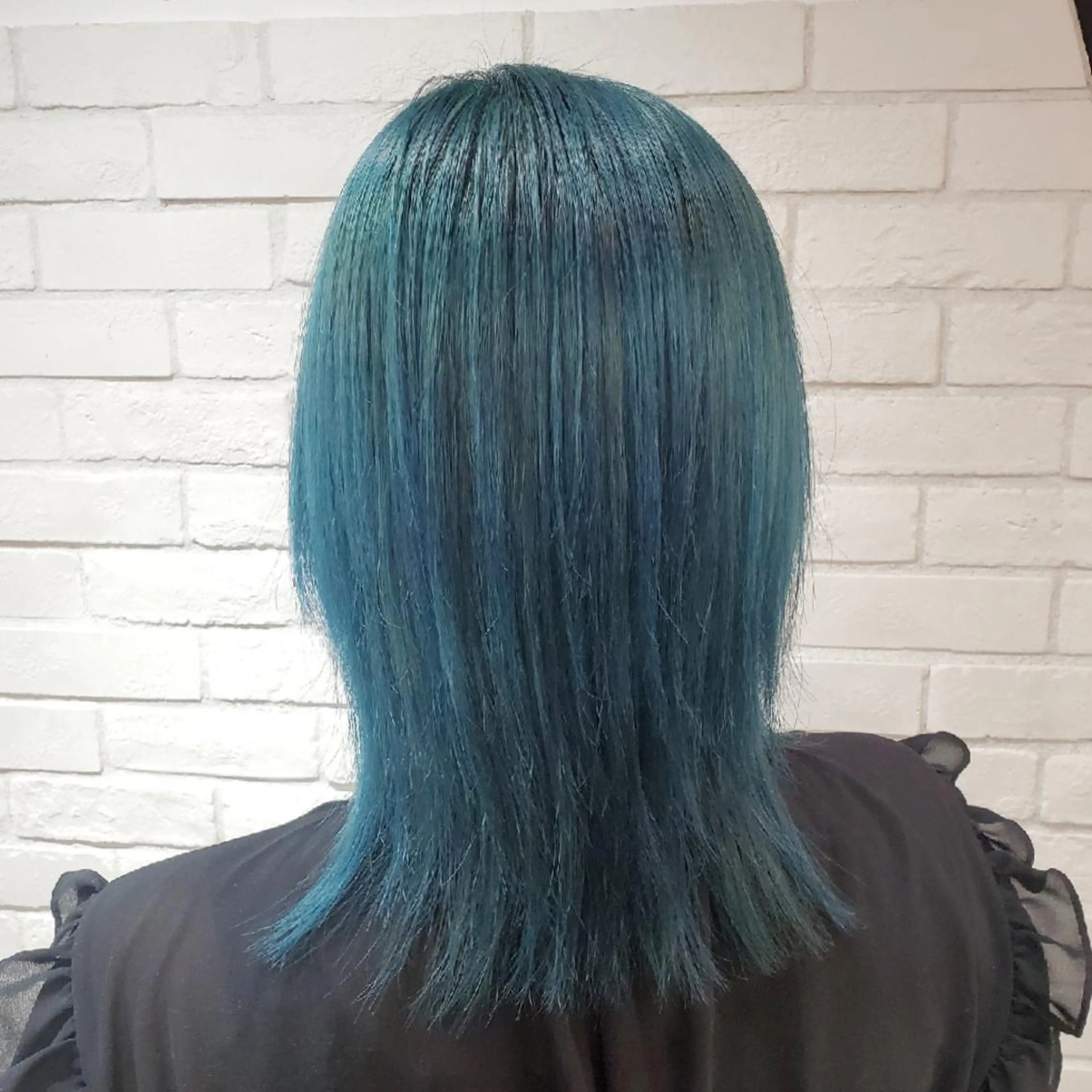 ミディアム カラー ブルーカラー カット ヘアカラー トリートメント パーソナルカラー 診断🍀マリンのヘアスタイル
