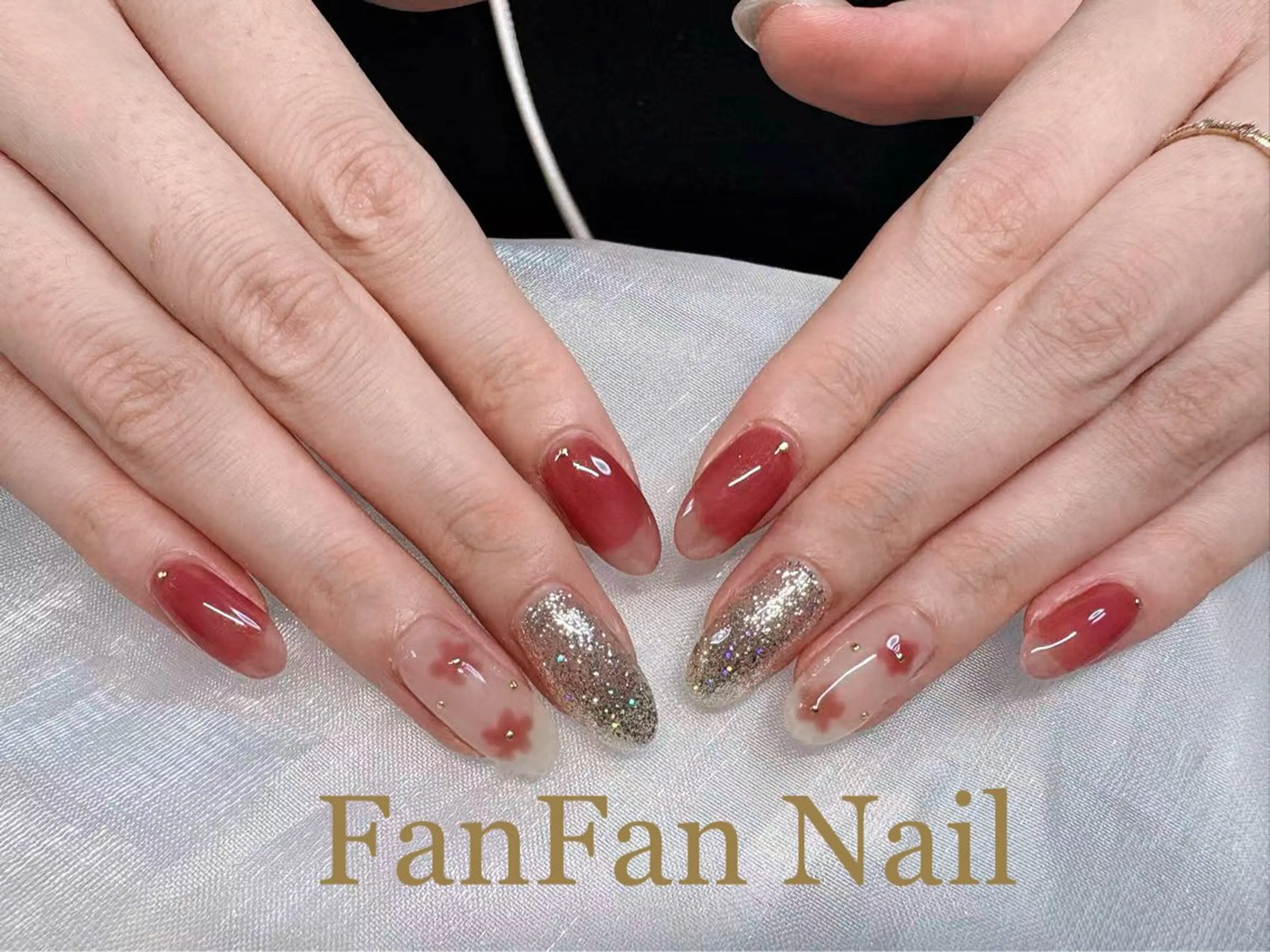 ネイル アートネイル オーロラネイル ガーリー キラキラネイル 韓国ネイル ハンドネイル KaKa FanFanNailのネイルデザイン