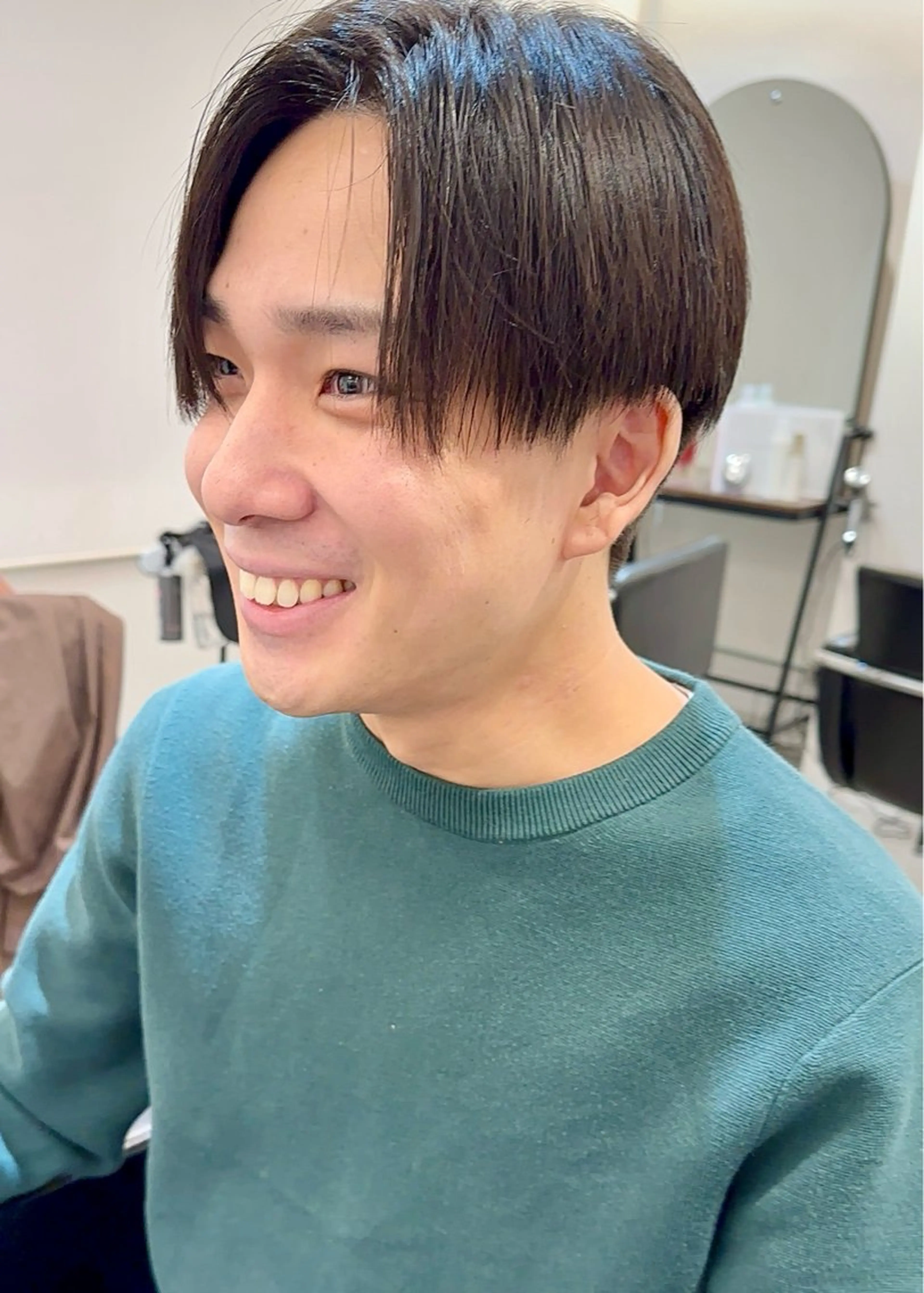 【深夜割】手軽に頭皮ケア❕メンズデザインカット＋炭酸クレンジングシャンプーの写真