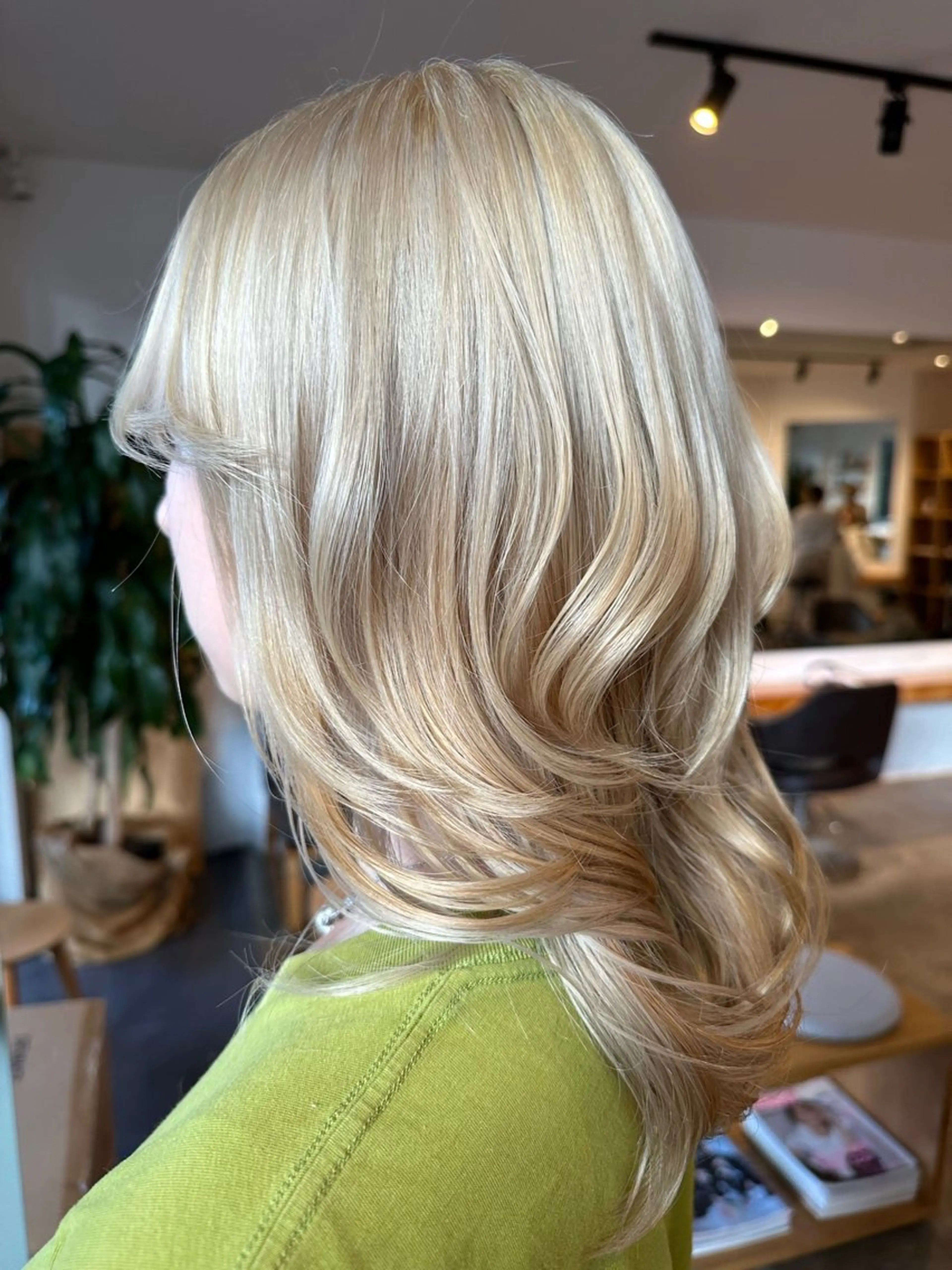 ミディアム カラー ヘアセット/ワンカラ ー💐nao.のヘアスタイル