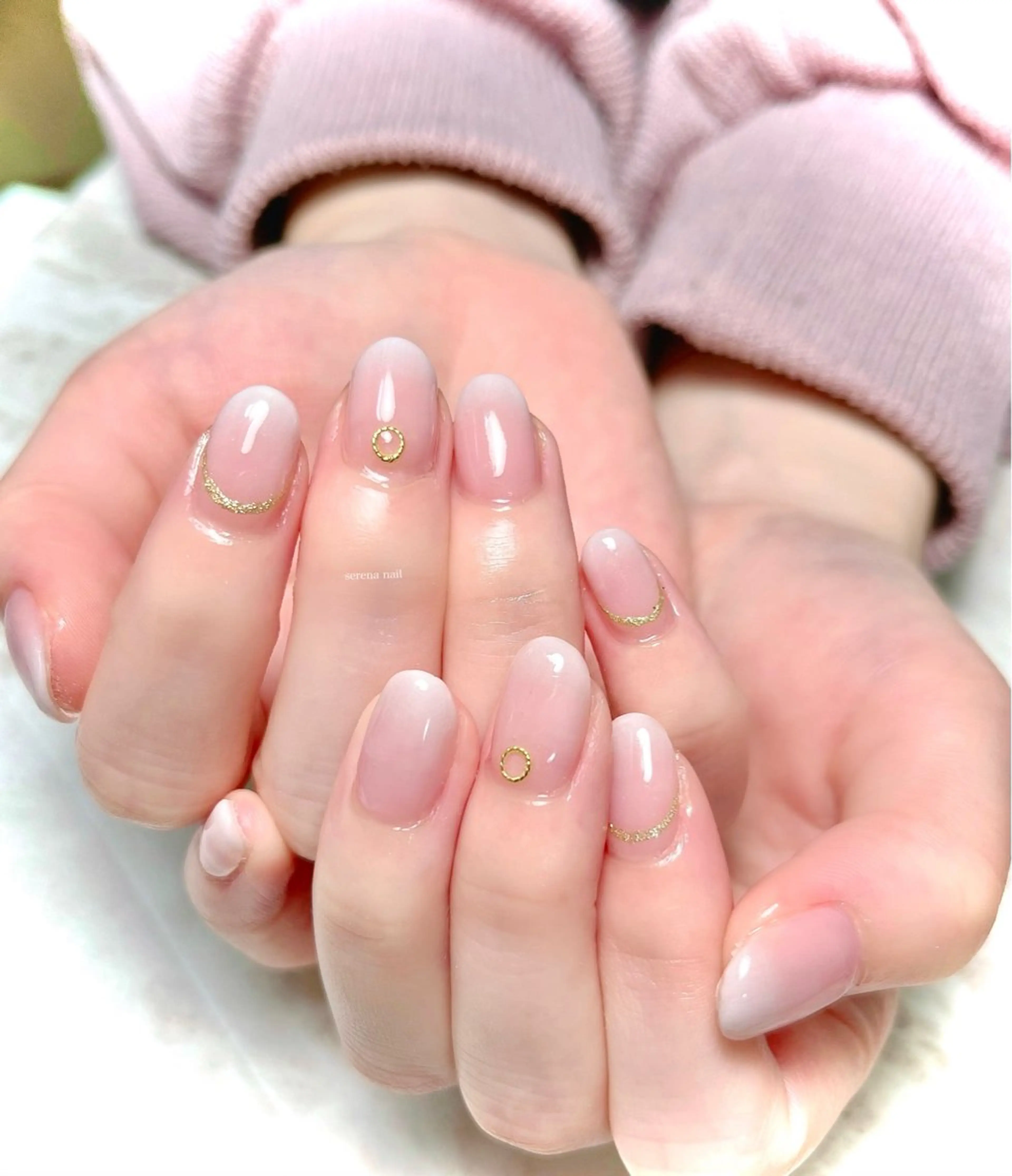 ネイル グラデーション ハンドネイル serena nail所属・serena nailのネイルデザイン