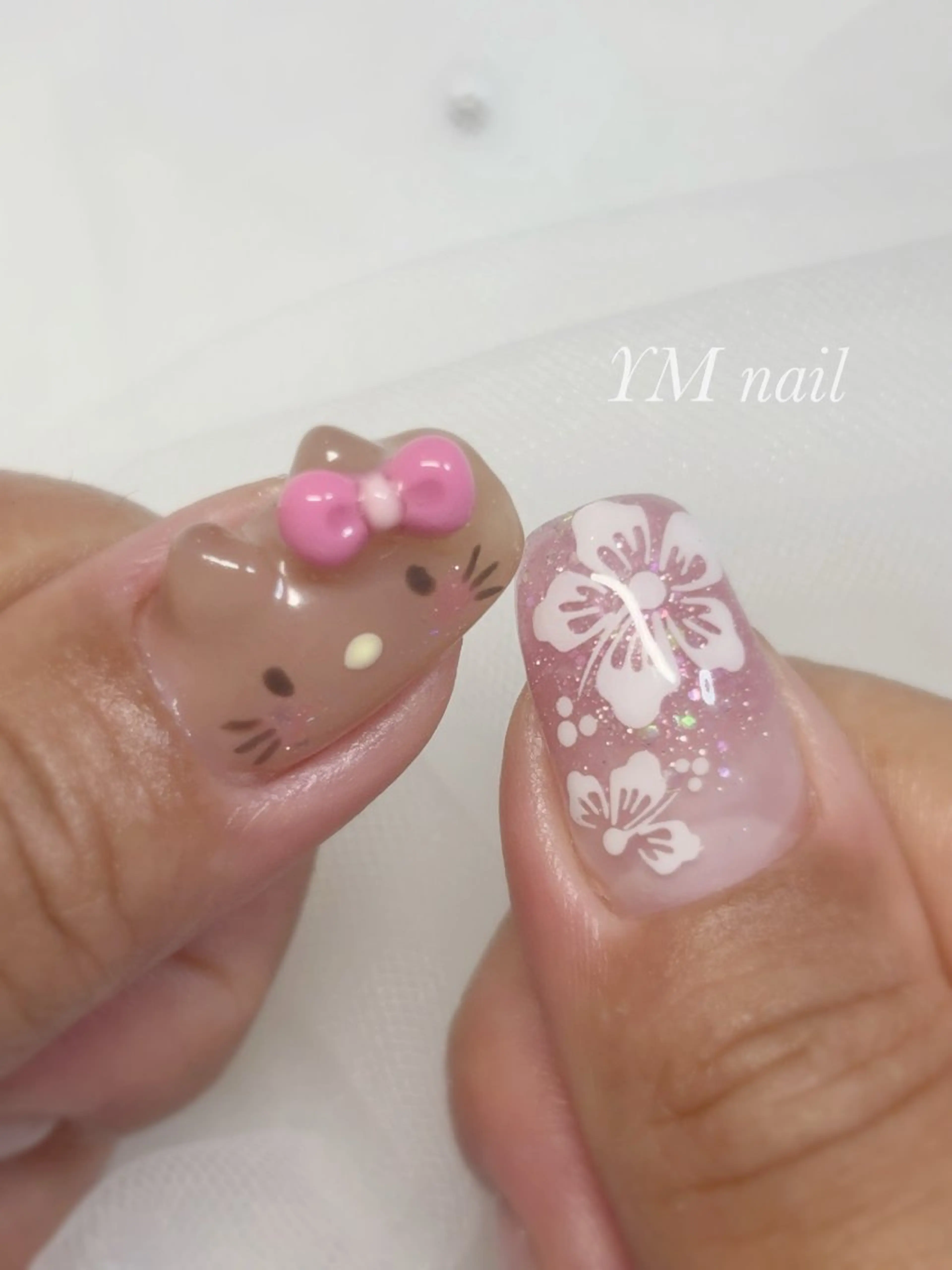 ネイル グラデーション ラメ(グリッター) ラメグラデーション ピンク 夏ネイル ハンドネイル YM nailのネイルデザイン