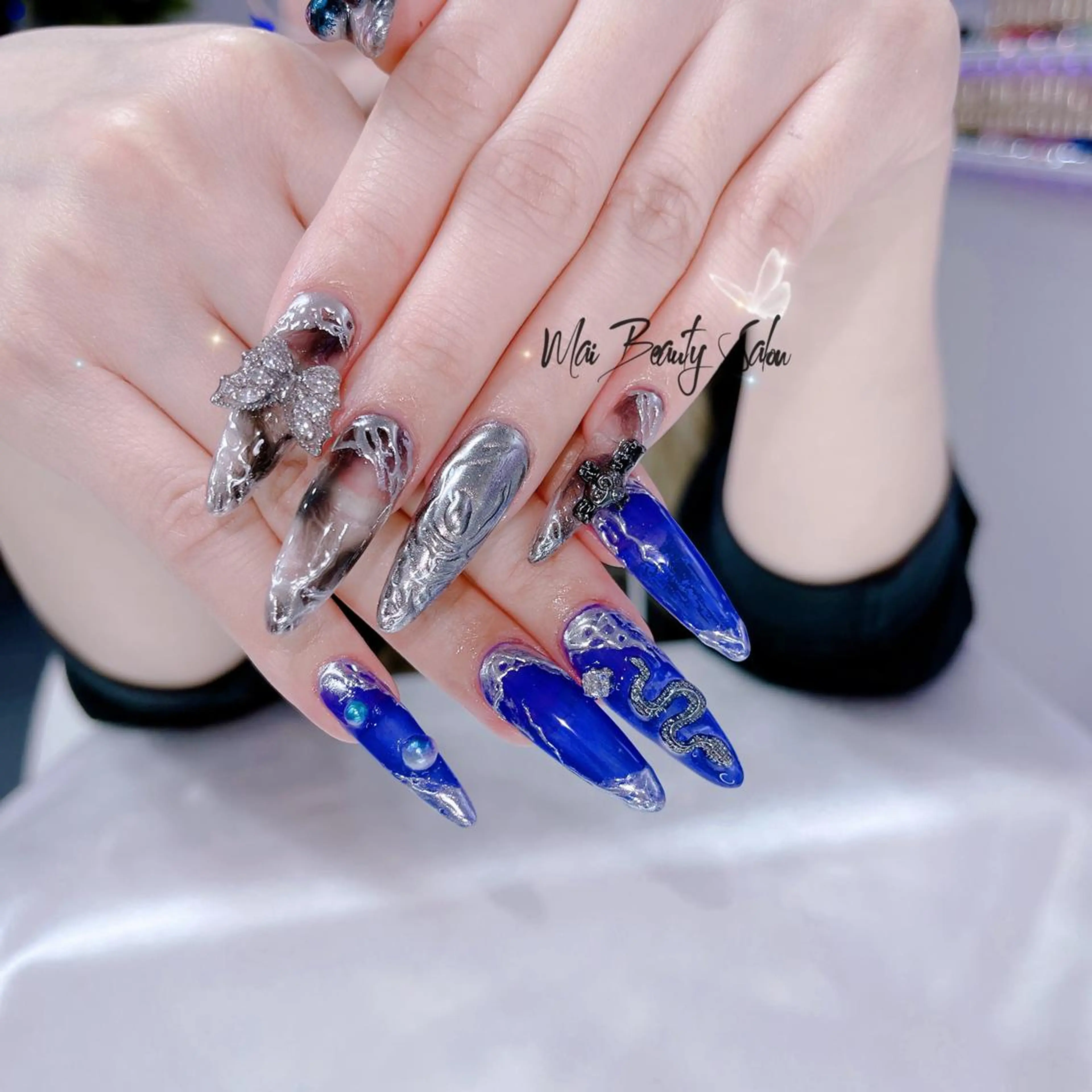 ネイル フットネイル ジェルネイル マグネットネイル パラジェル ワンホンネイル MaiBeauty Niのネイルデザイン