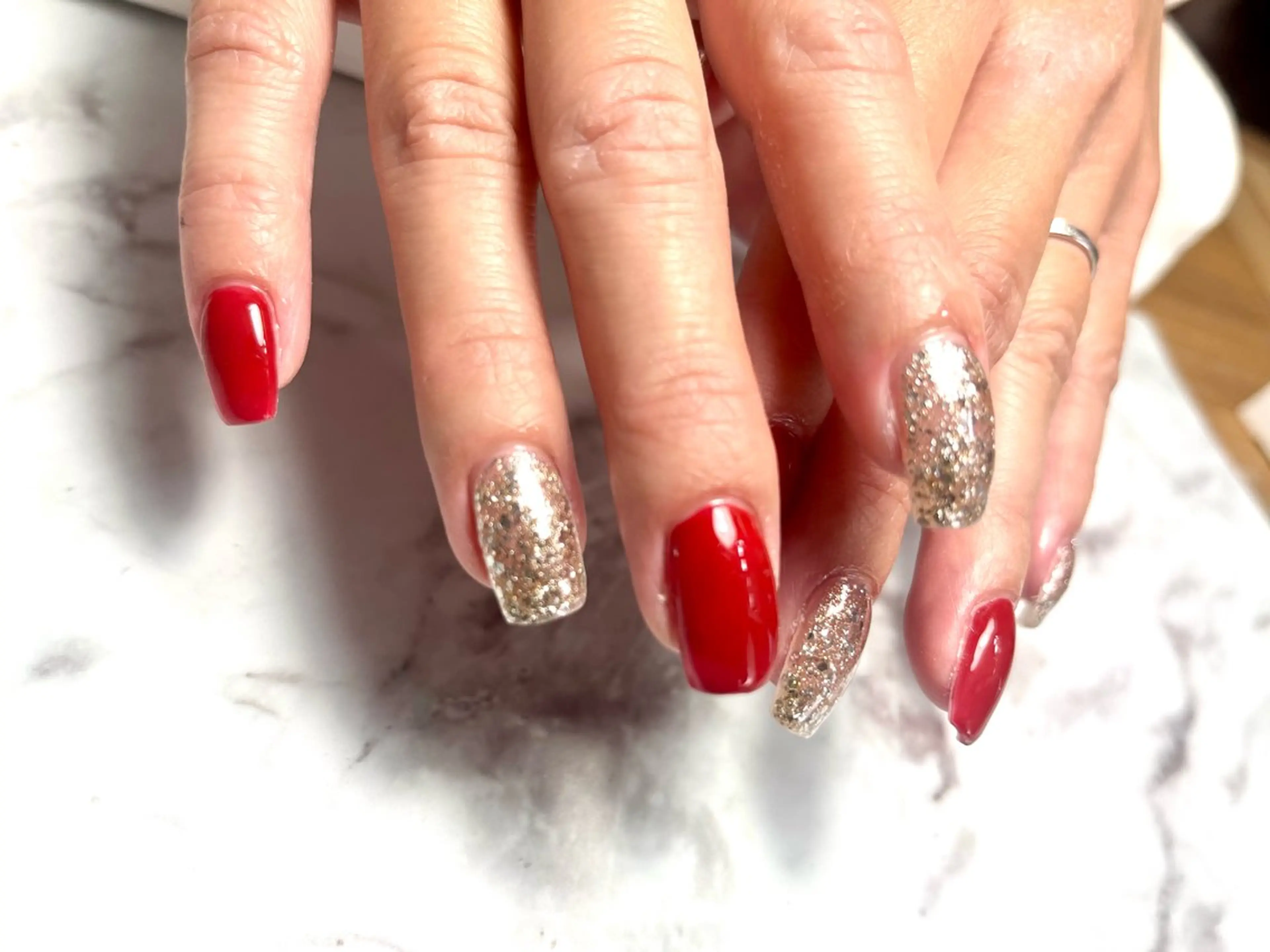 ネイル NAILS&EYES LAX所属・LAX 尼崎店のネイルデザイン