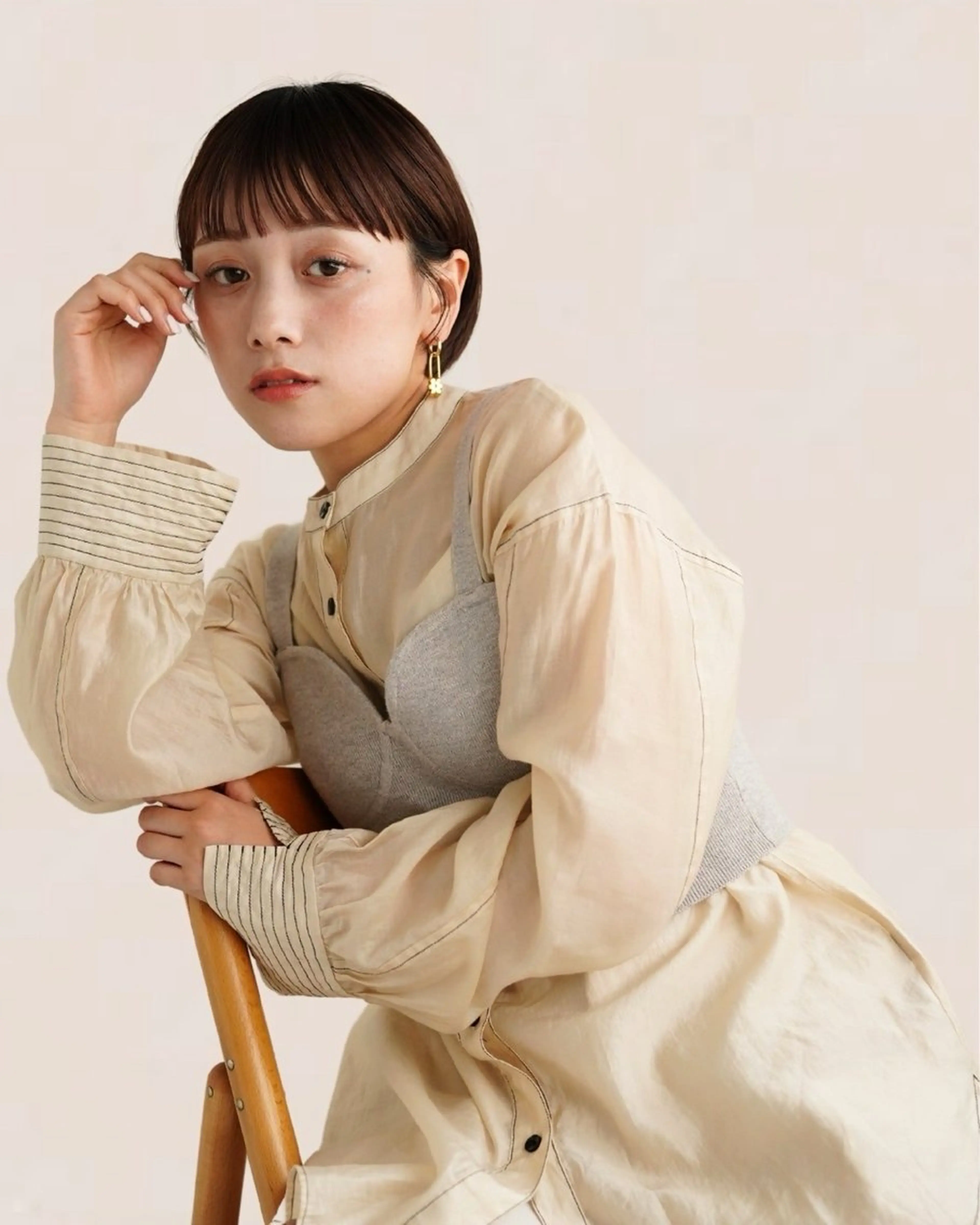 ショート カラー Joule 建山美友のヘアスタイル
