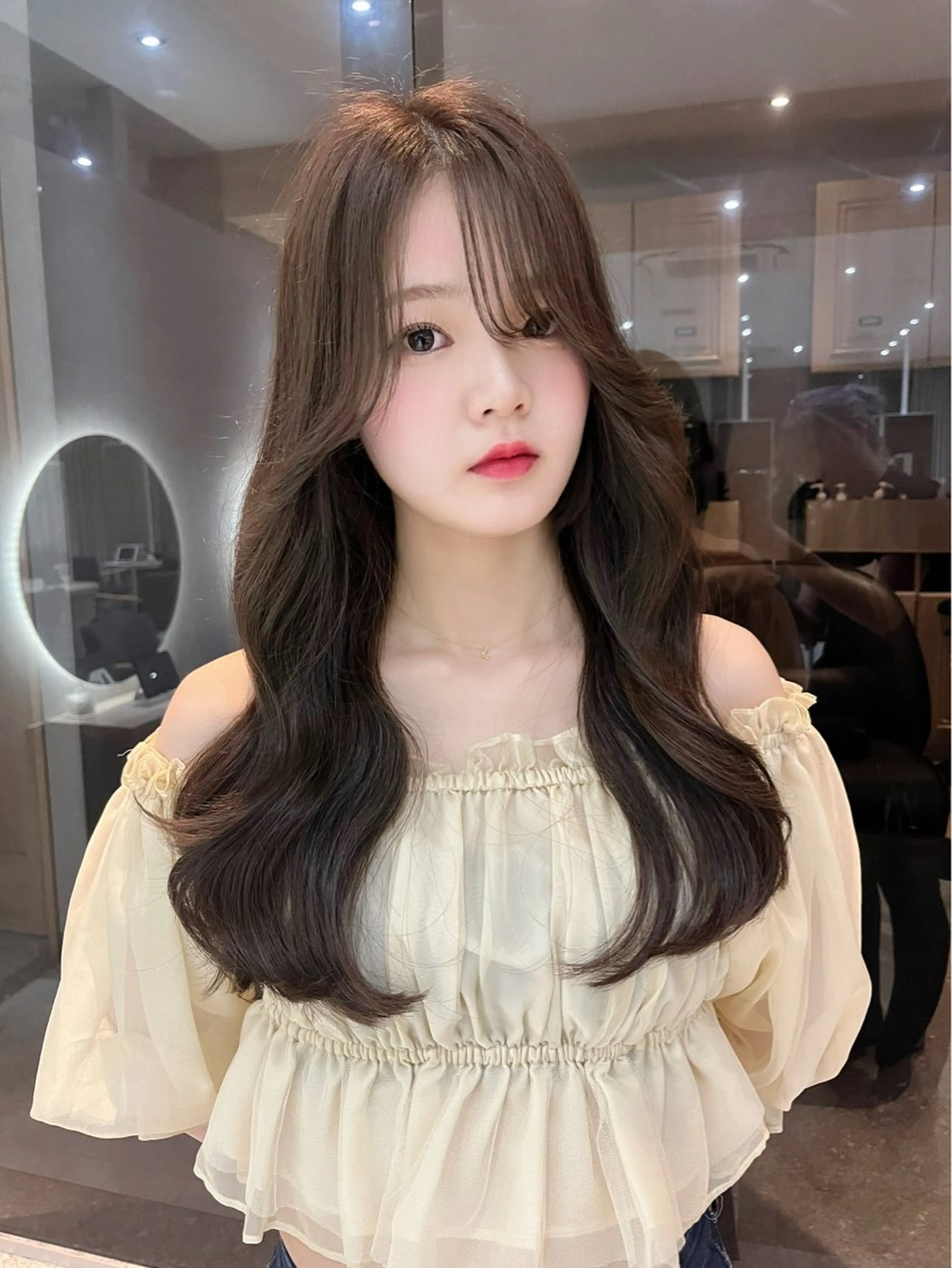 ロング レイヤーカット カット ヘアカラー 韓国レイヤー🇰🇷 ことこのヘアスタイル
